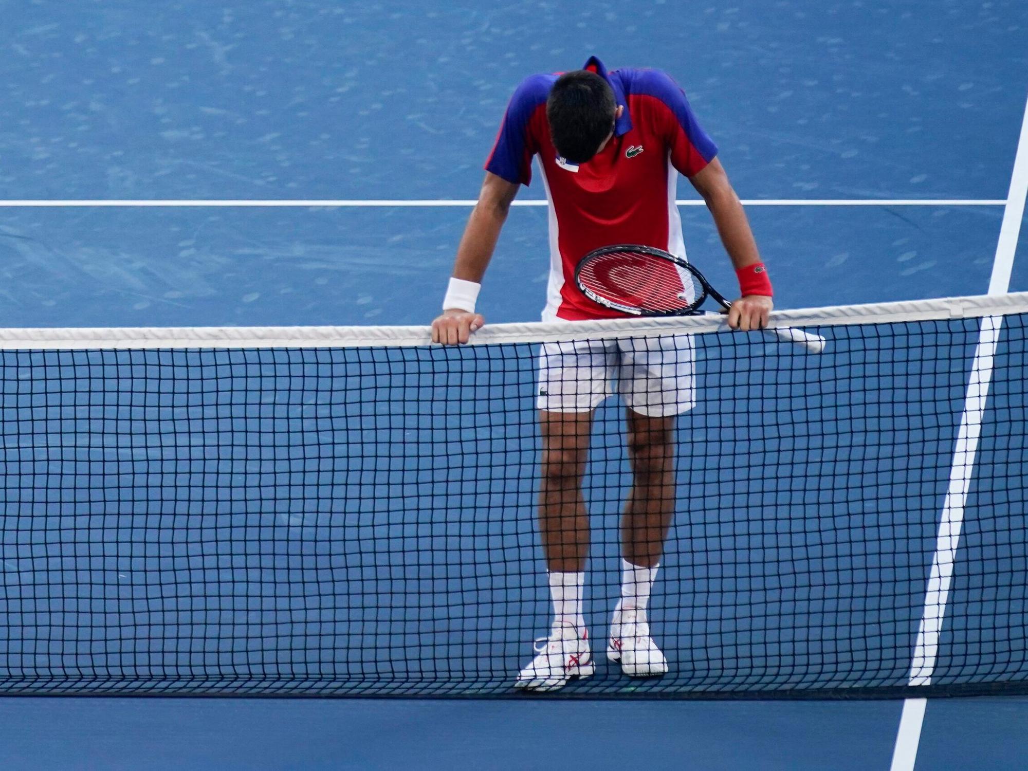 Novak Djokovic nimmt nach den Olympischen Spielen erstmal eine Auszeit und sagt den Turnierstart in Cincinnati ab.