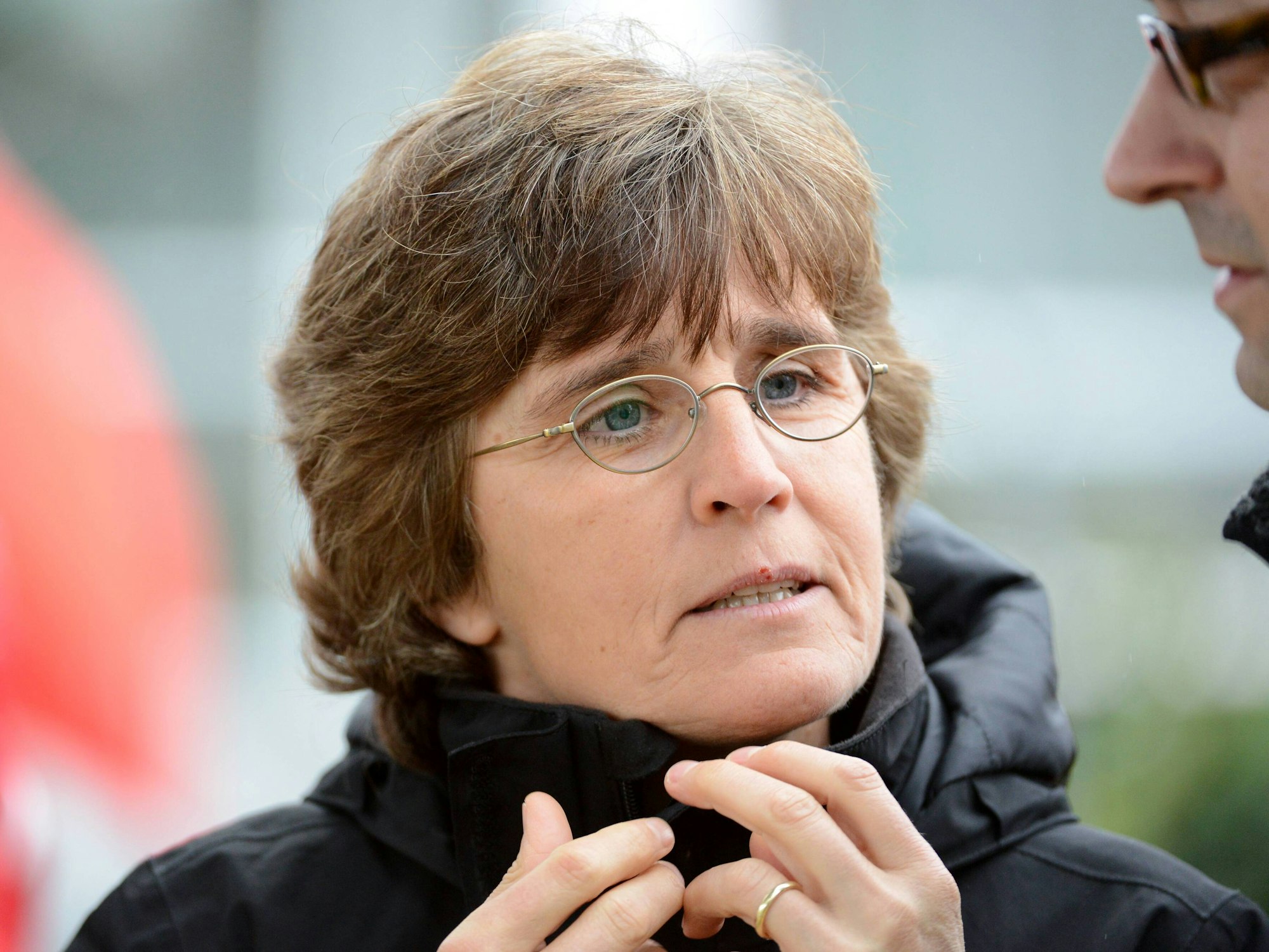 Fußballtrainerin Monika Staab im Gespräch.