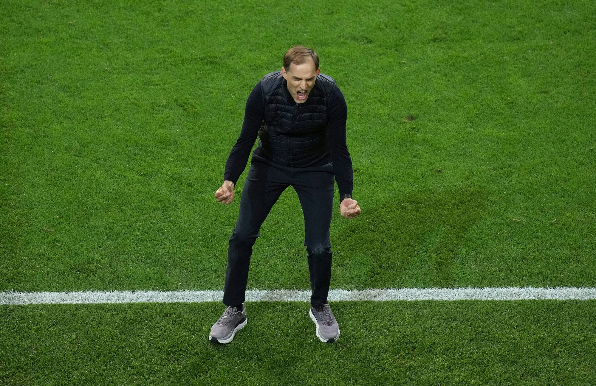 Thomas Tuchel bejubelt den Gewinn der Champions League mit dem FC Chelsea.