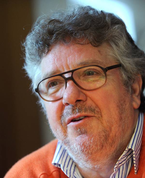 Michael Schanze spricht.