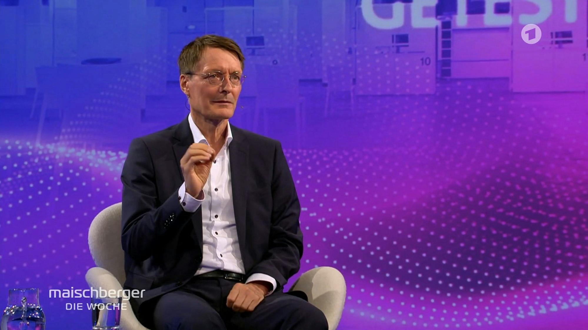Karl Lauterbach erklärt am Mittwochabend (11. August) bei „maischberger. die woche“, dass er eine Herdenimmunität für unerreichbar hält.