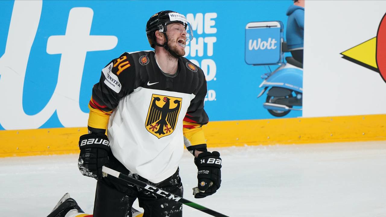 Tom Kühnhackl bei der Eishockey-WM-Partie USA gegen Deutschland.