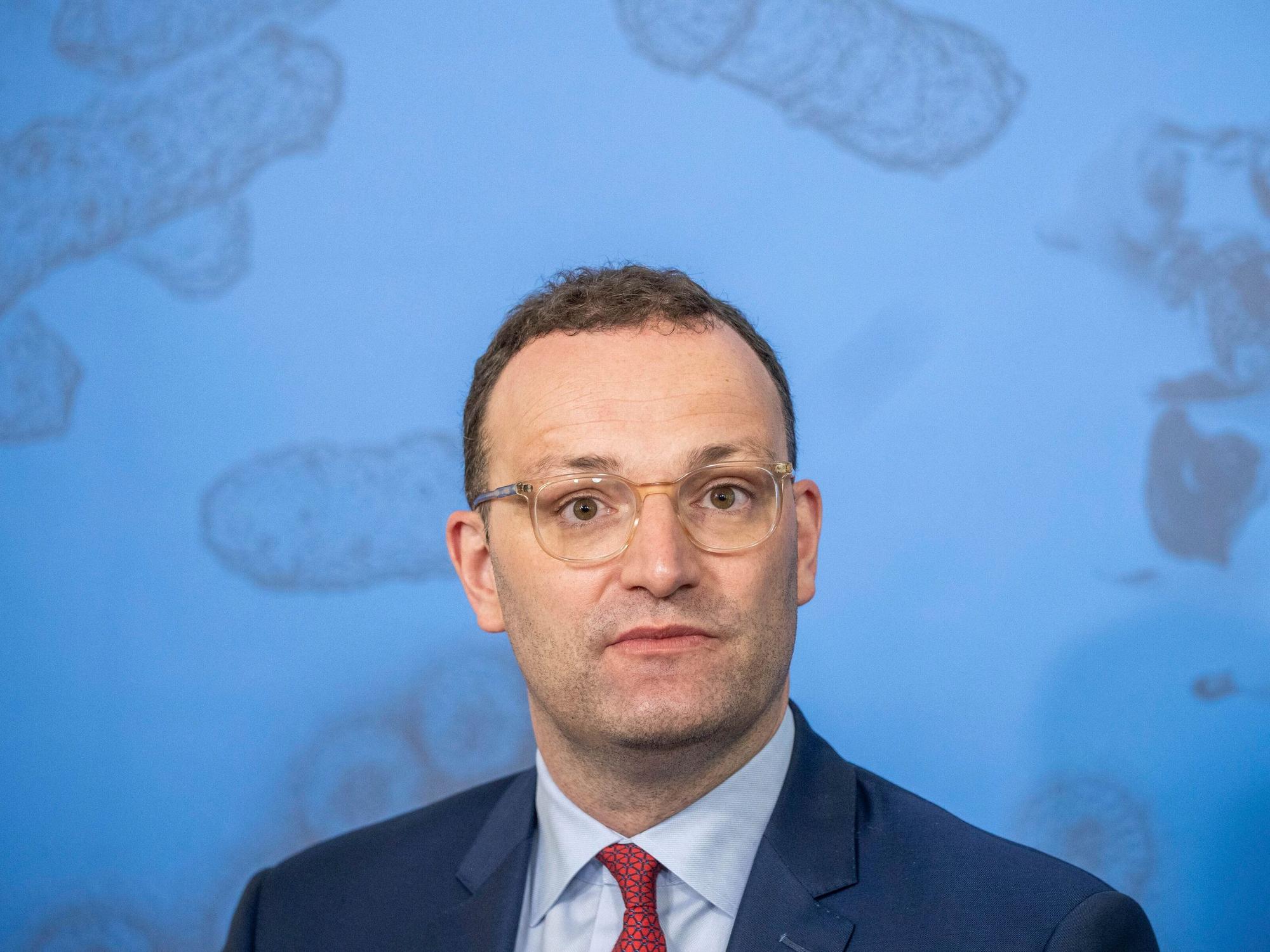 Bundesgesundheitsminister Jens Spahn (hier im Juli 2021) hat bei einer CDU-Sitzung mit einer Aussage für Furore gesorgt.