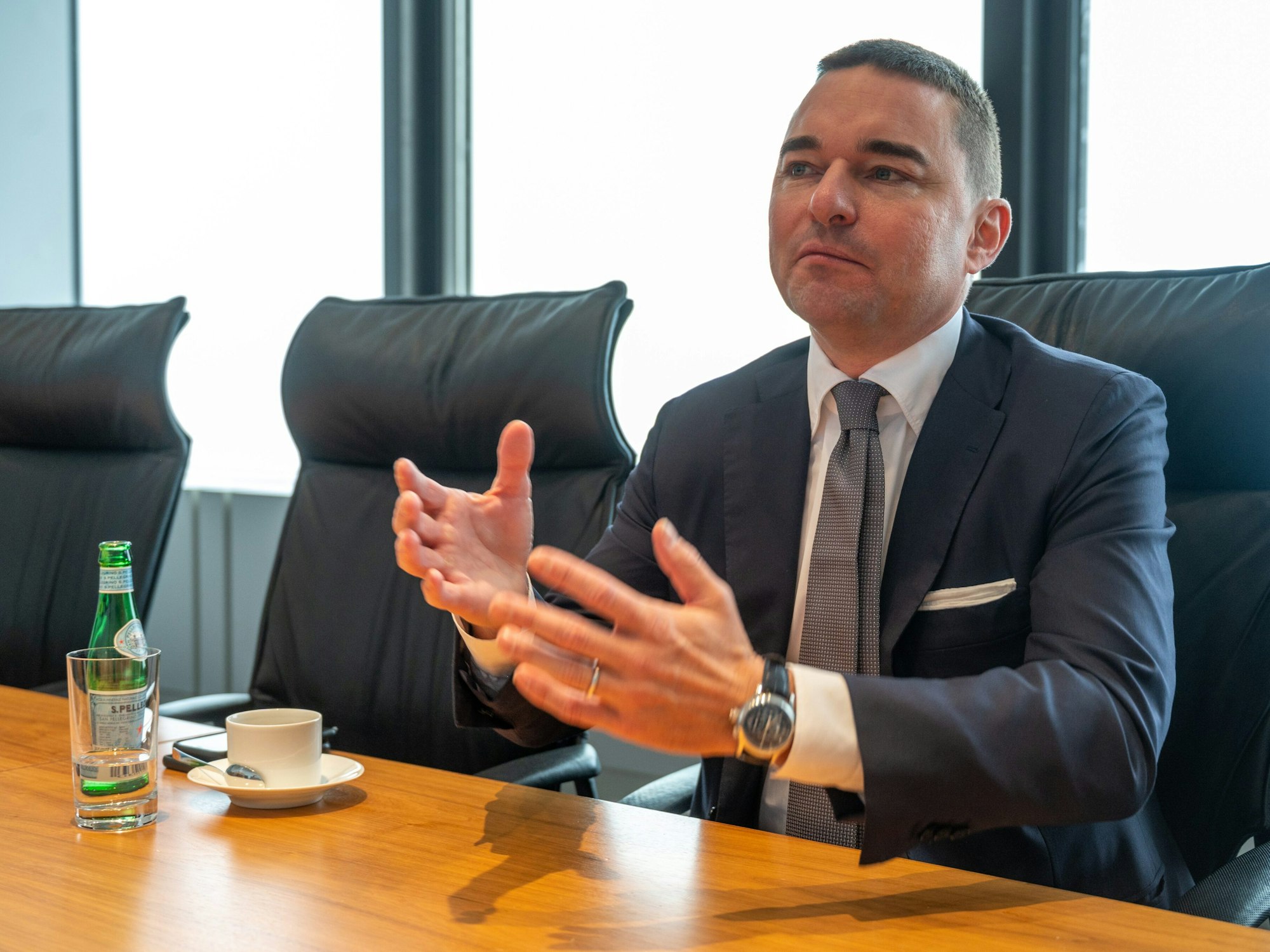 Lars Windhorst, Investor von Fußball-Bundesligist Hertha BSC, spricht bei einem Interview.