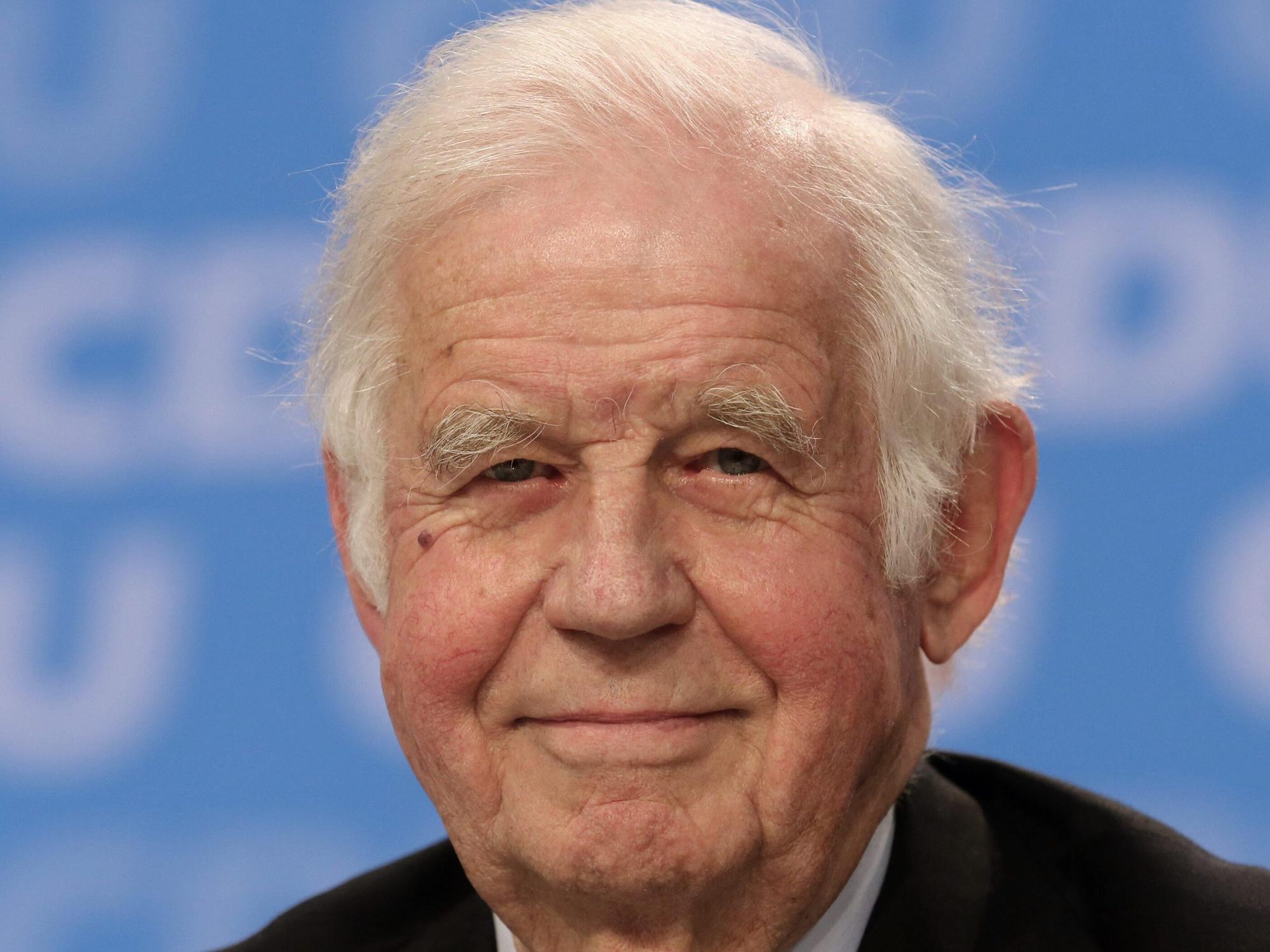Kurt Biedenkopf aufgenommen am 13.06.2015 in Essen (Nordrhein-Westfalen) auf dem 37. Landesparteitag der CDU.