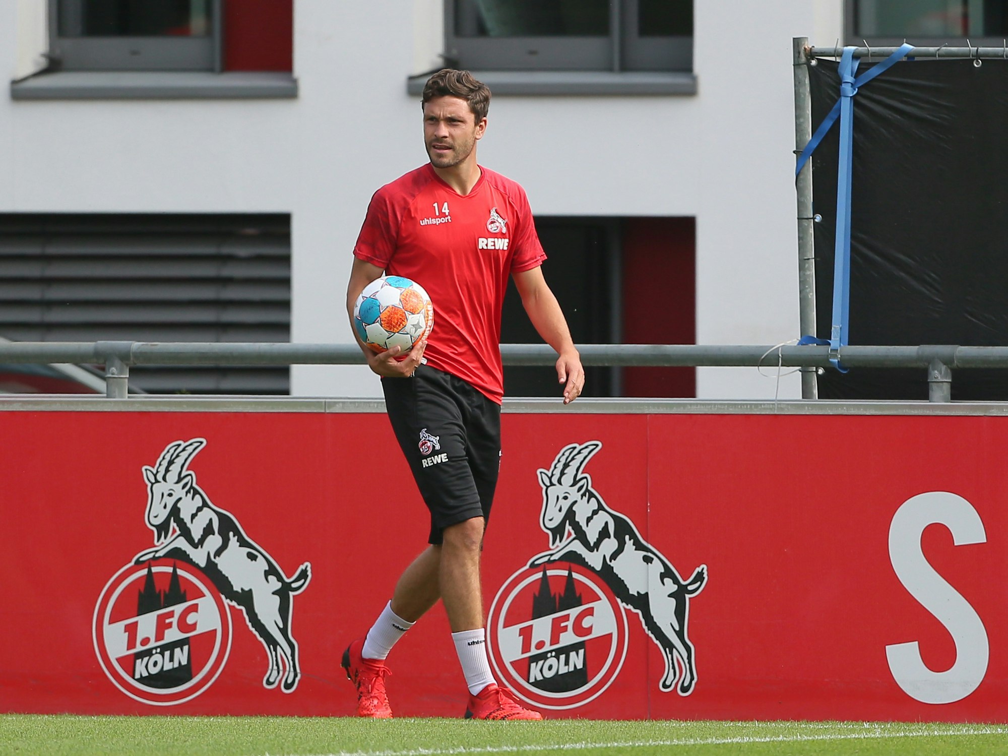 Jonas Hector trainiert beim 1. FC Köln.