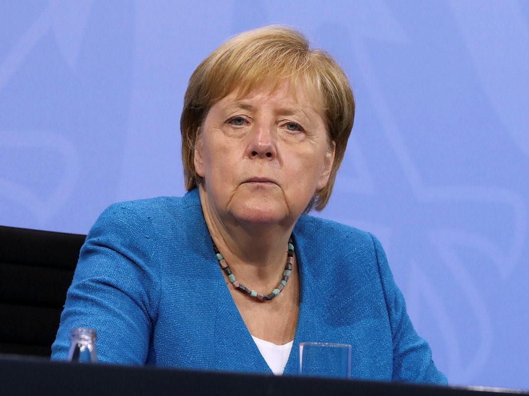 Bundeskanzlerin Angela Merkel (CDU) nimmt am 10. August an einer Pressekonferenz nach der Ministerpräsidentenkonferenz teil. In diesem Jahr geht ihre Kanzlerschaft zu Ende.
