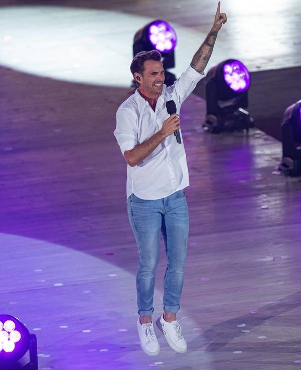 Sie war am Ende das große Highlight bei „Die große Schlagerstrandparty zum Geburtstag ⎼ Endlich wieder live!“: Sängerin Andrea Berg. Viele Fans vermissten Helene Fischer.