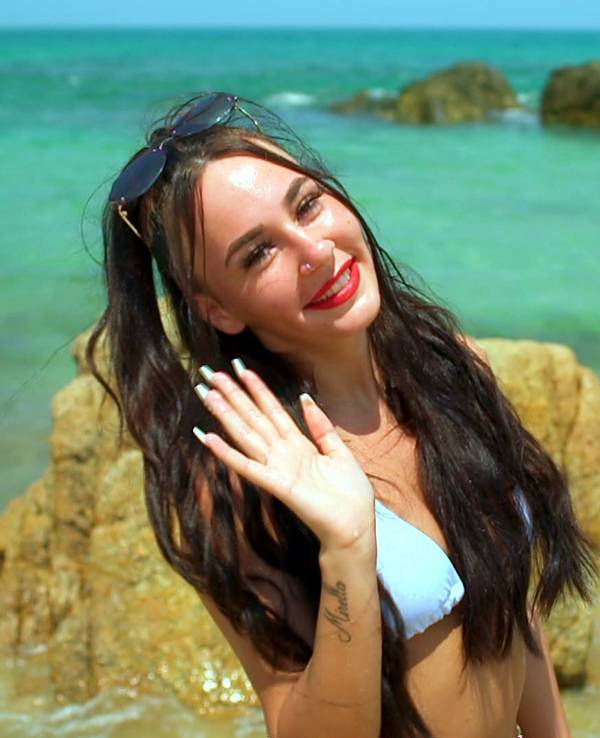 Promitochter Alessia Herren (19) tritt in die großen Fußstapfen ihres Vaters und gesellt sich zu den Realitystars