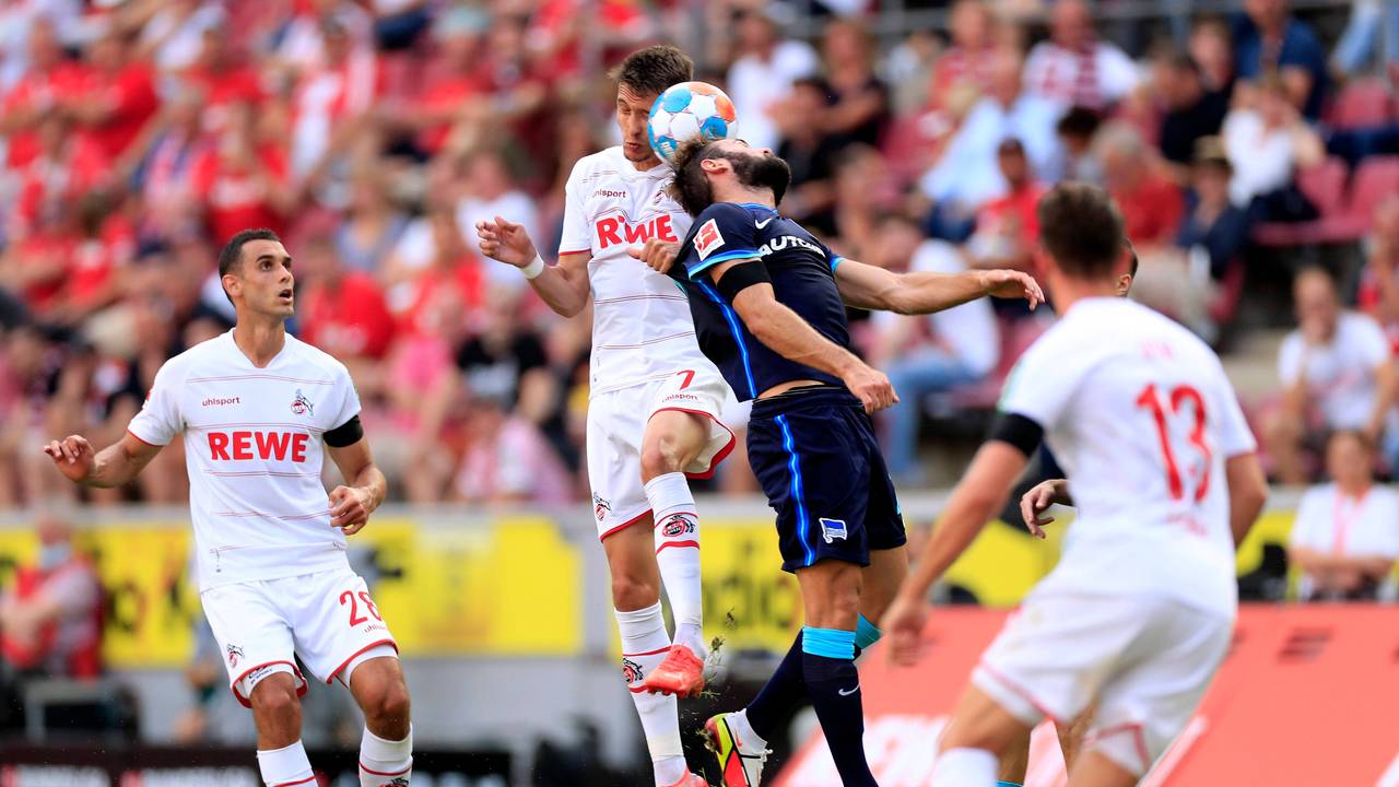 Dejan Ljubicic spielt für den 1. FC Köln gegen Hertha BSC.