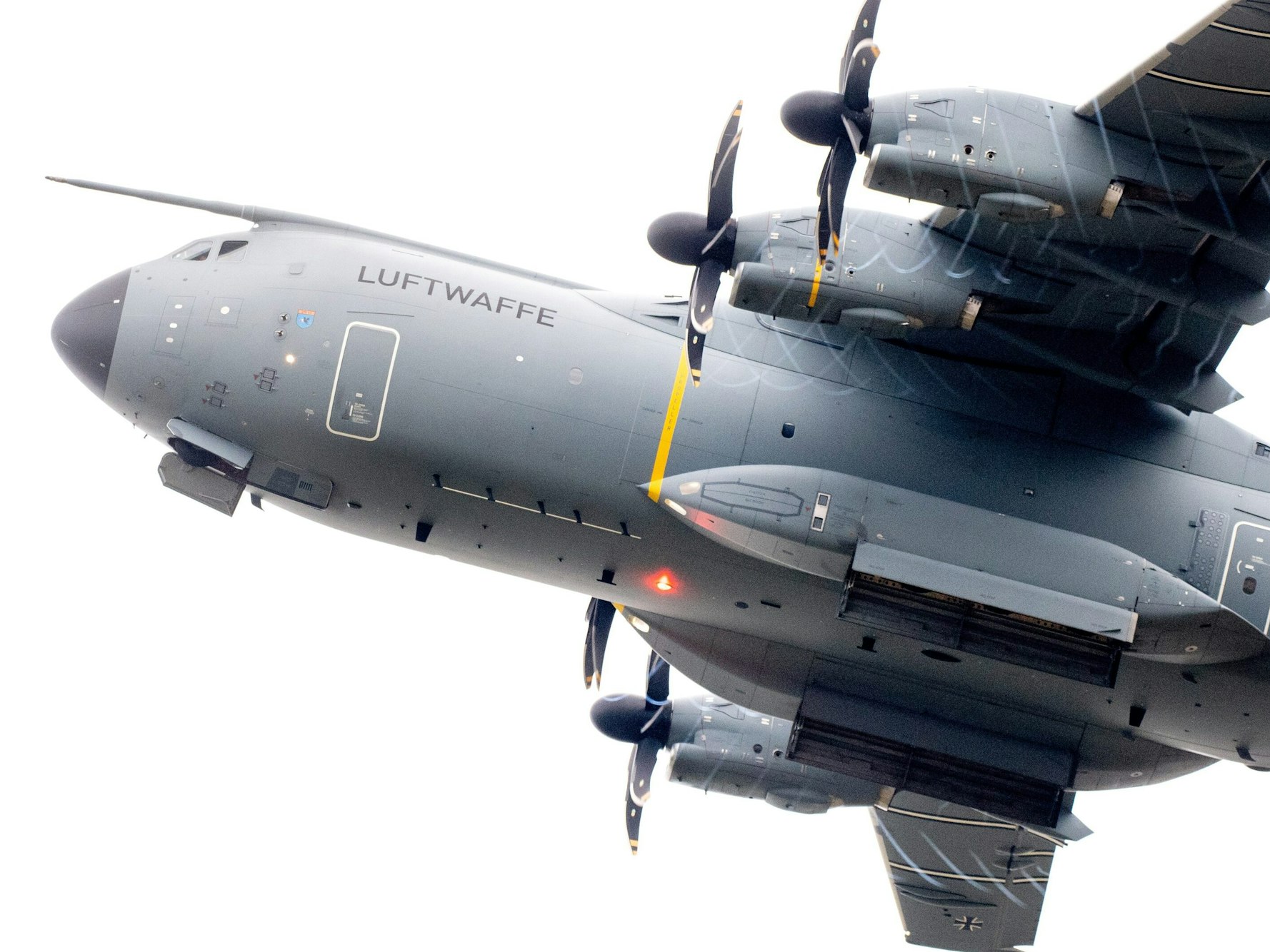 Evakuierung deutscher Staatsbürger aus Kabul hat begonnen: Ein Transportflugzeug vom Typ Airbus A400M.