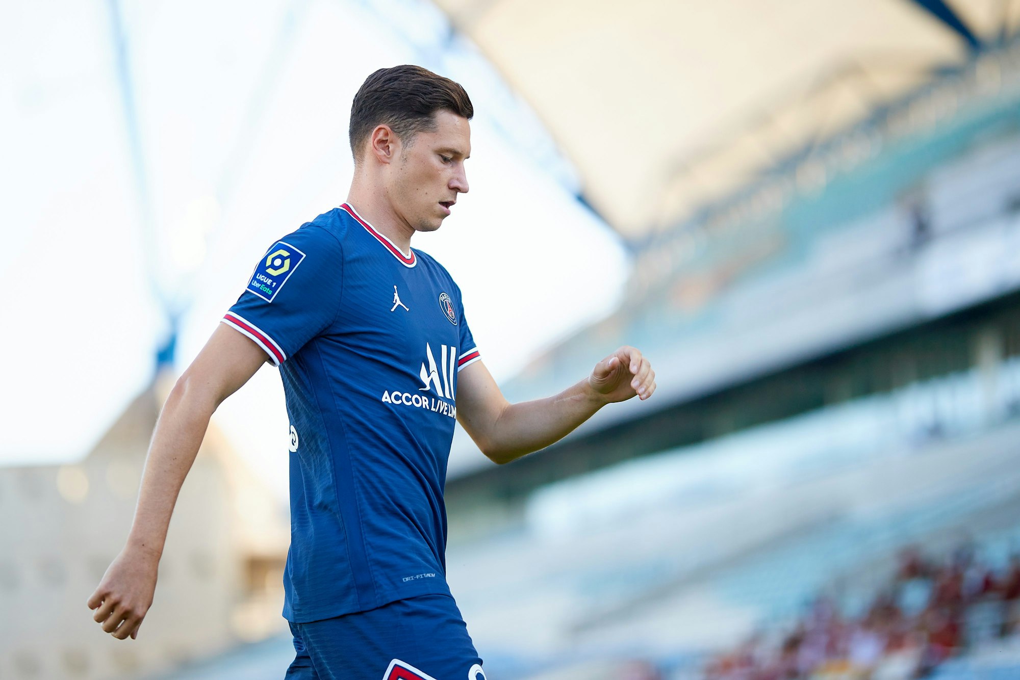 Julian Draxler verlässt das Feld