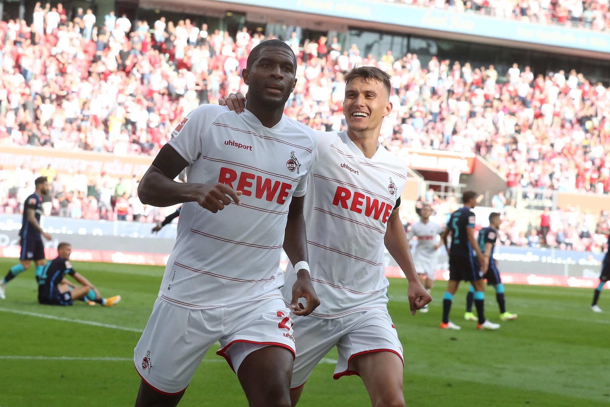 Anthony Modeste und Dejan Ljubicic jubeln.