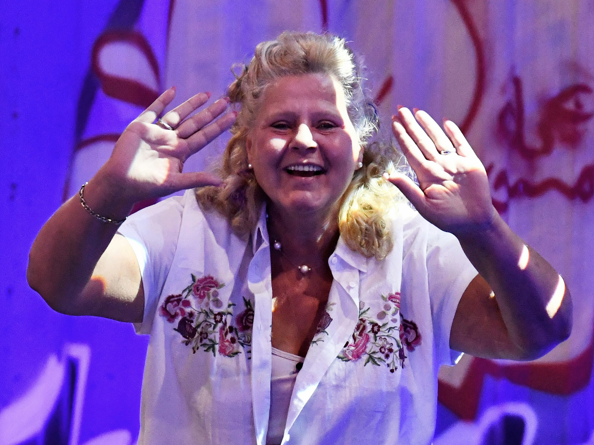 Silvia Wollny, Gewinnerin der Sat.1 Show "Promi Big Brother 2018", steht im im August 2018 im Sat.1-Studio.