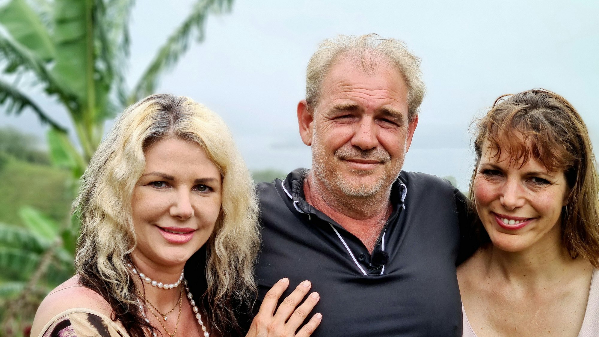 „Bauer sucht Frau International“ Nico aus Costa Rica mit Karin aus Baden-Württemberg und Tirza aus Rheinland-Pfalz