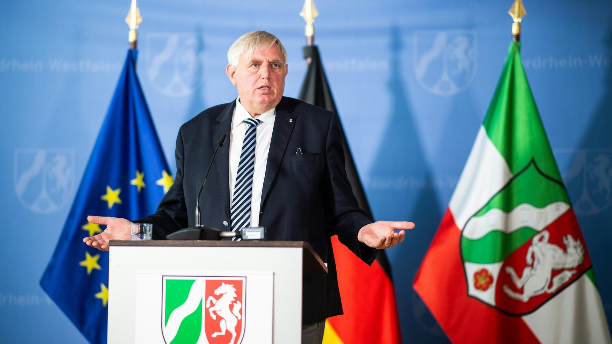 Nordrhein-Westfalens Gesundheitsminister Karl-Josef Laumann: Ab 20. August 2021 soll die neue Corona-Schutzverordnung in NRW gelten. Das Archivbild wurde im Juli 2021 aufgenommen.