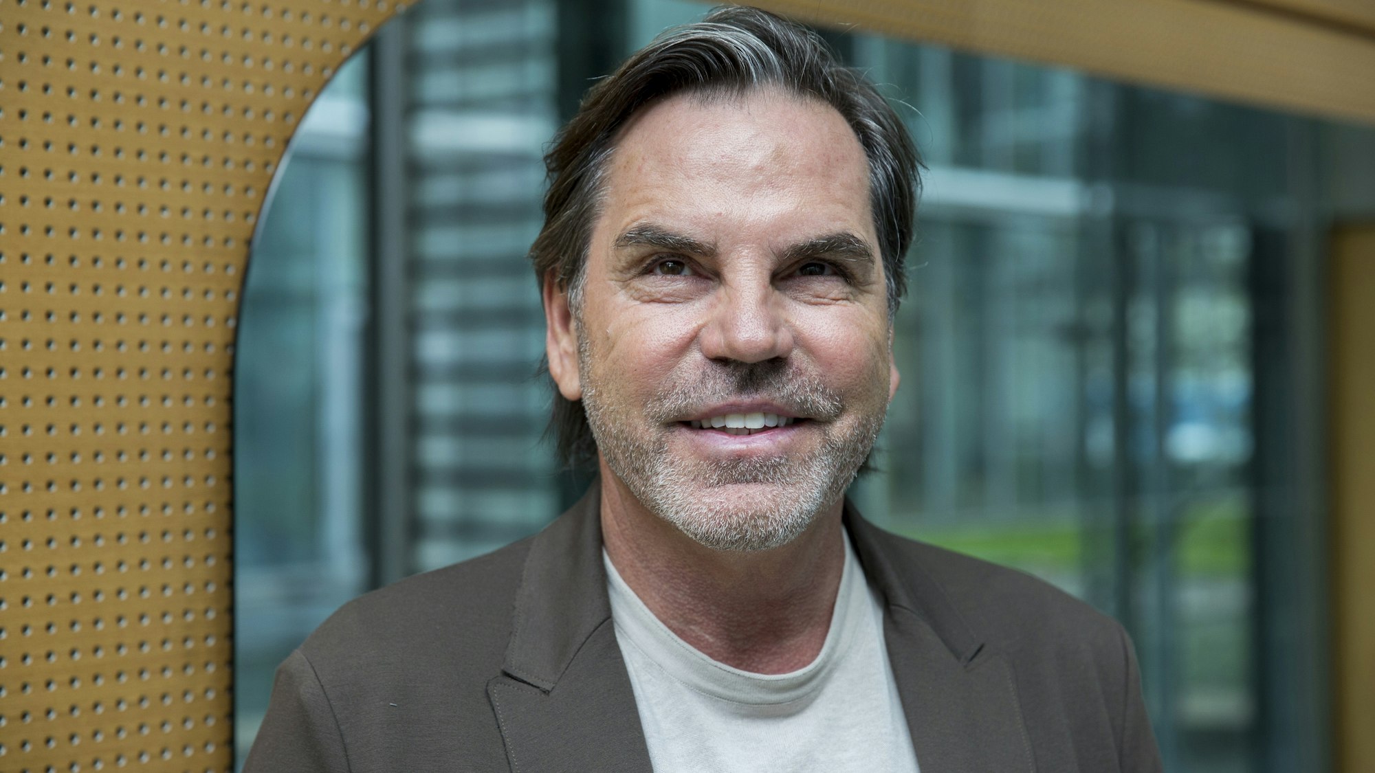 Spielerberater Volker Struth im Neven DuMont Haus.