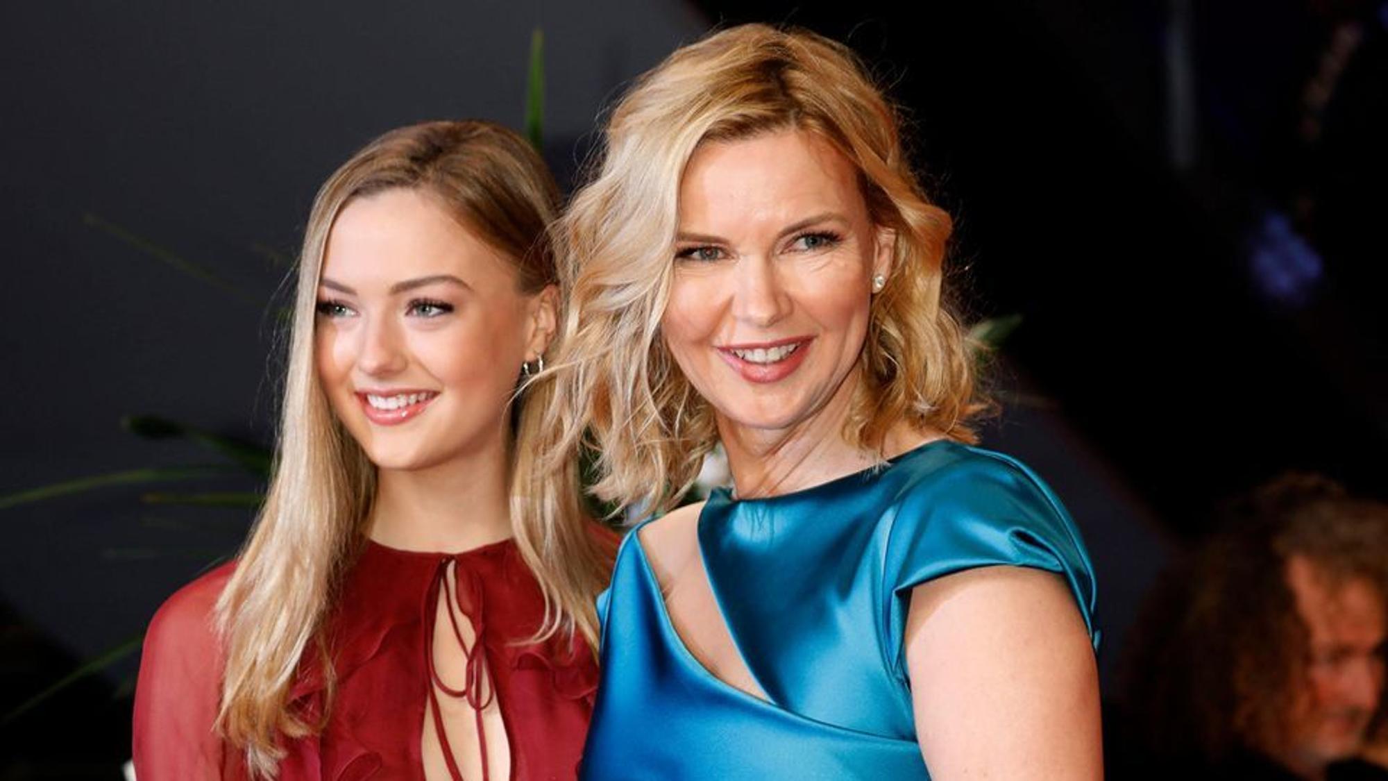 Lilly Krug, Tochter von Schauspielerin Veronica Ferres, erobert Hollywood im Sturm und sichert sich Rollen neben Mega-Stars.