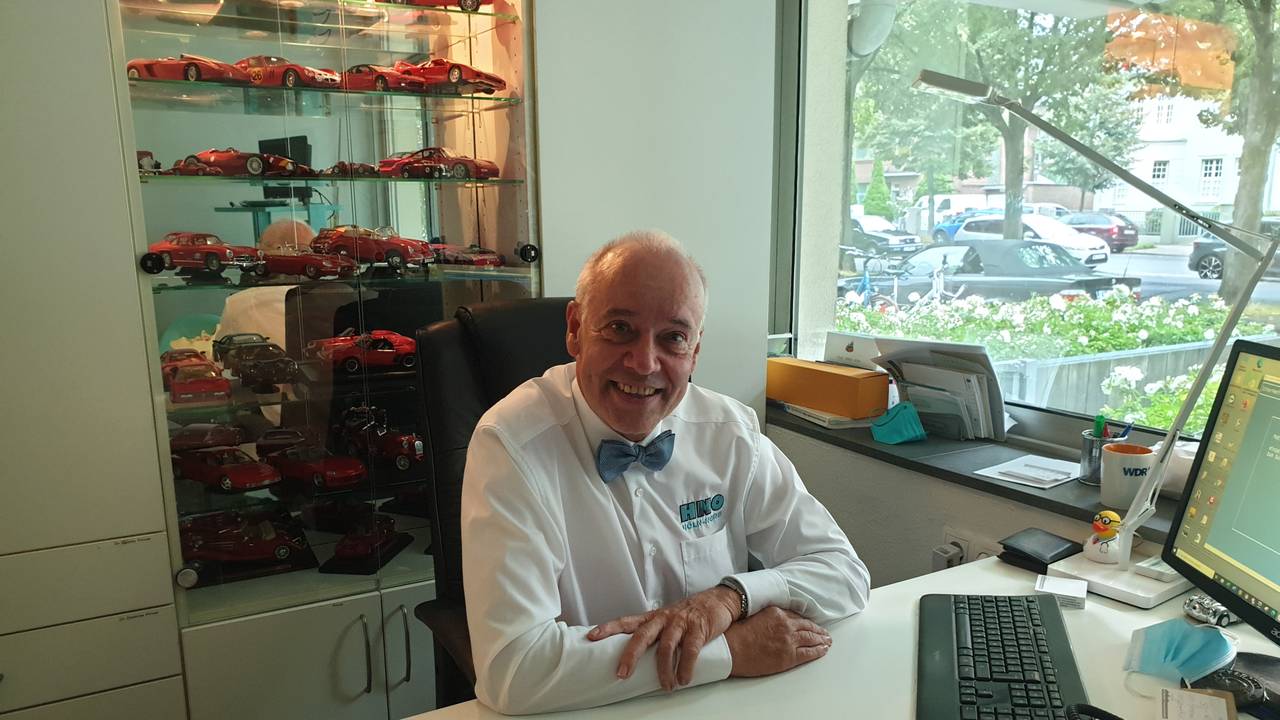Dr. Jürgen Zastrow in seinem Büro. Foto: Madeline Jäger
Foto kann honorarfrei und uneingeschränkt verwendet werden.