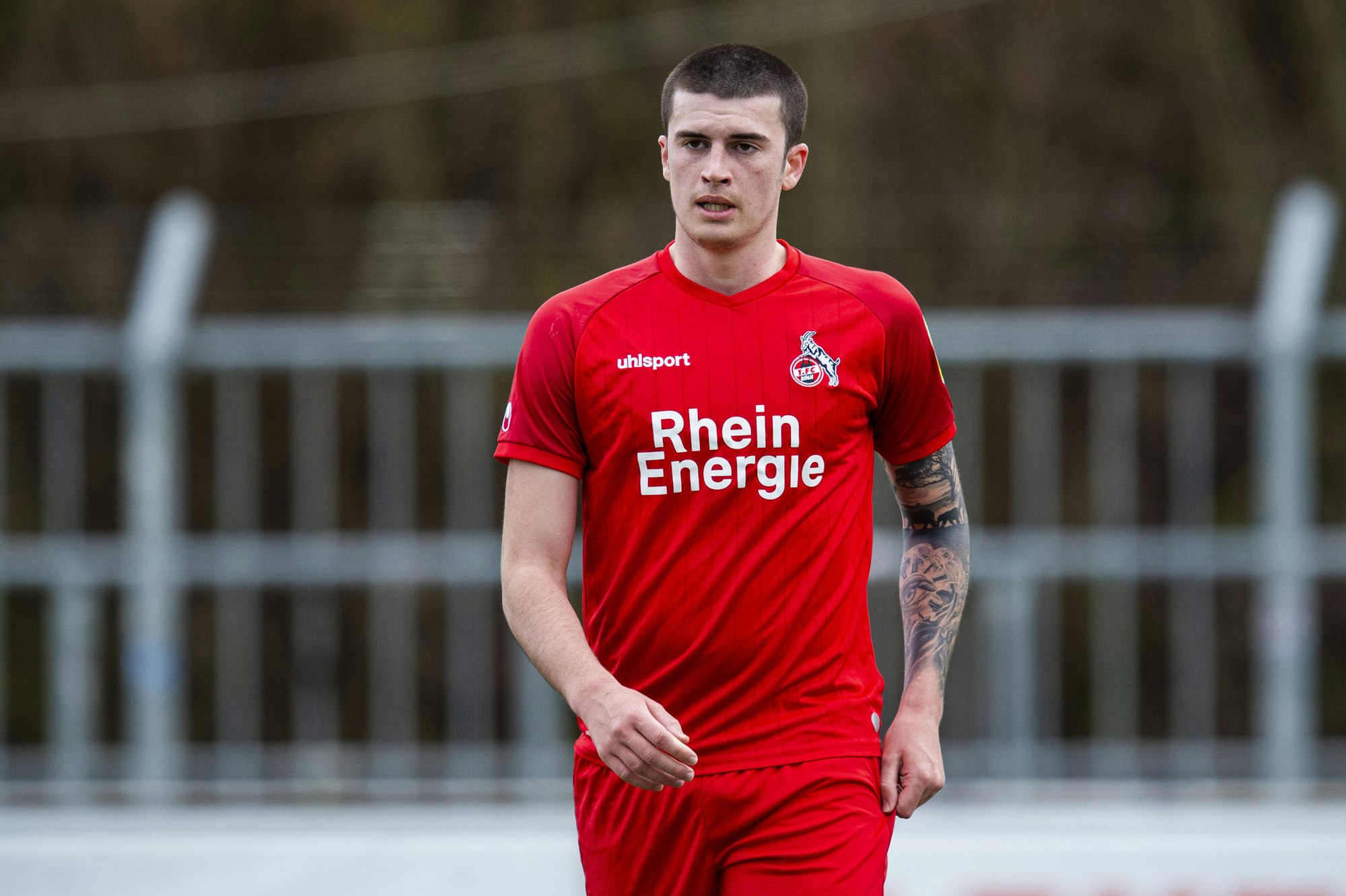 Joao Queiros spielt für die Zweitvertretung des 1. FC Köln gegen den SV Rödinghausen.