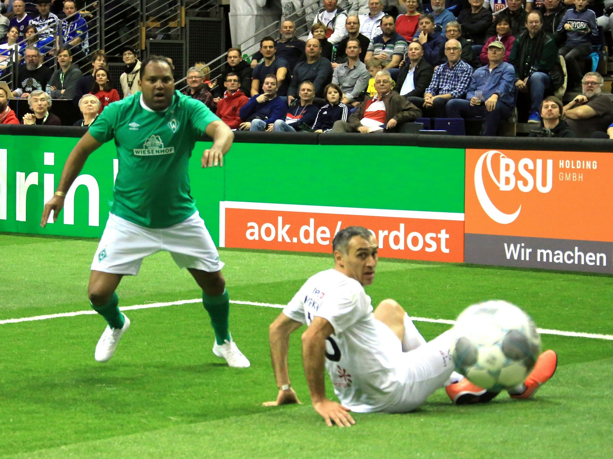 Ailton beim Hallenturnier für Werder Bremen im Einsatz