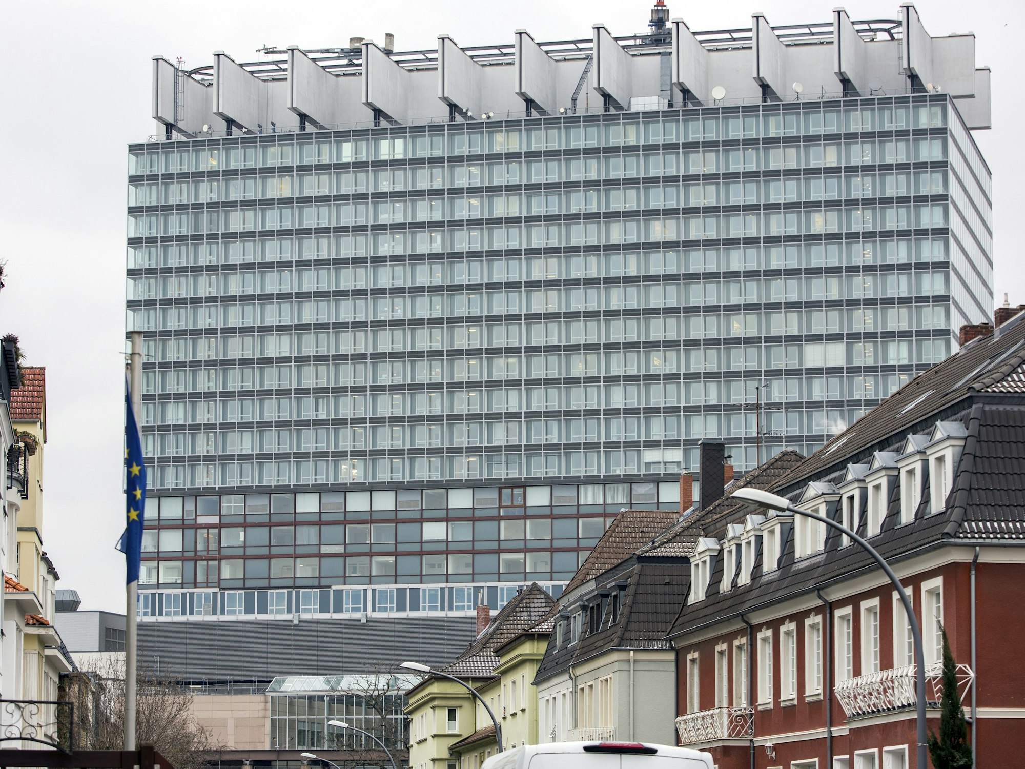 Das Bettenhaus der Uniklinik Köln.