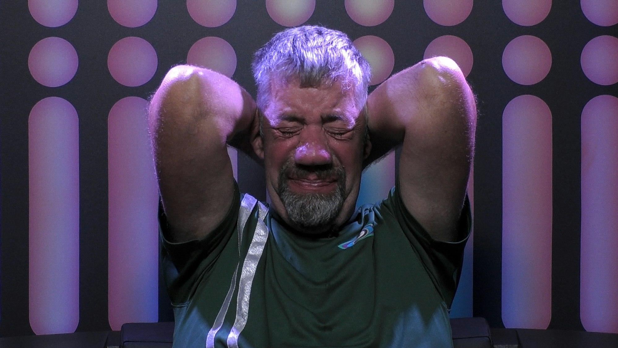 Uwe kämpft bei Promi Big Brother 2021 mit seinen Gefühlen.