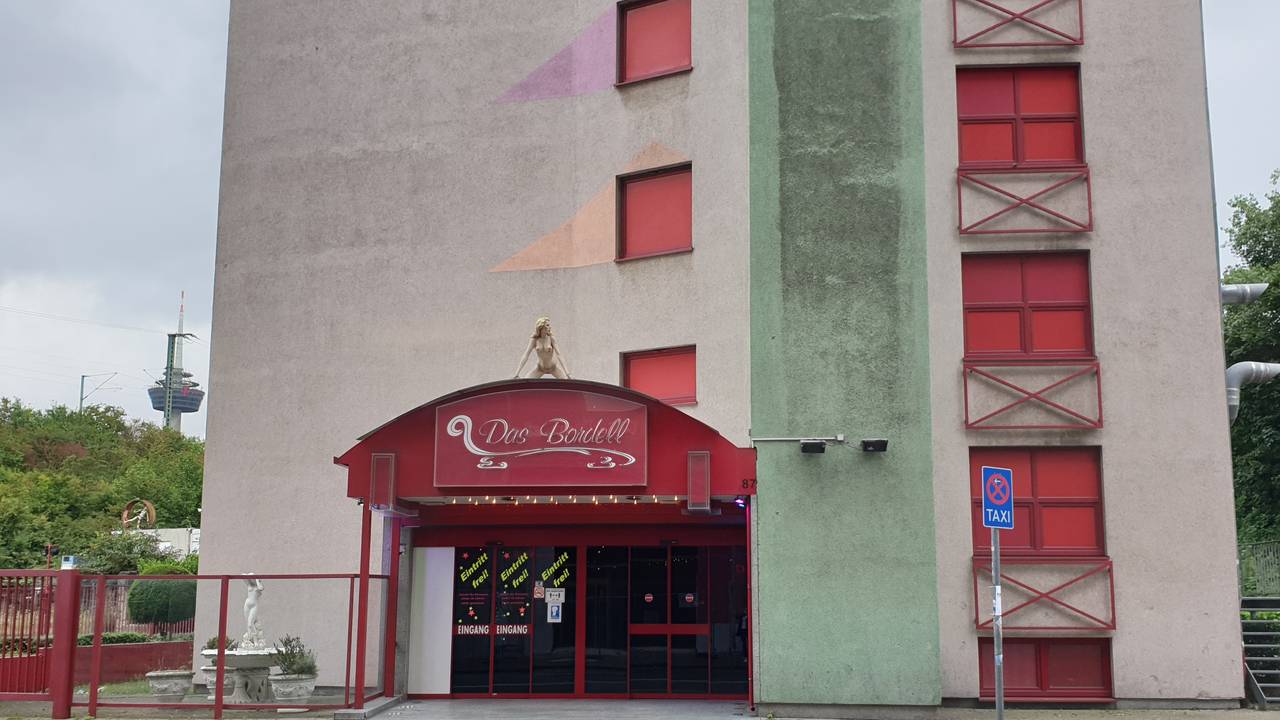 „Das Bordell Eros Center Köln“ in der Hornstraße kämpft mit den neuen Corona-Regeln.