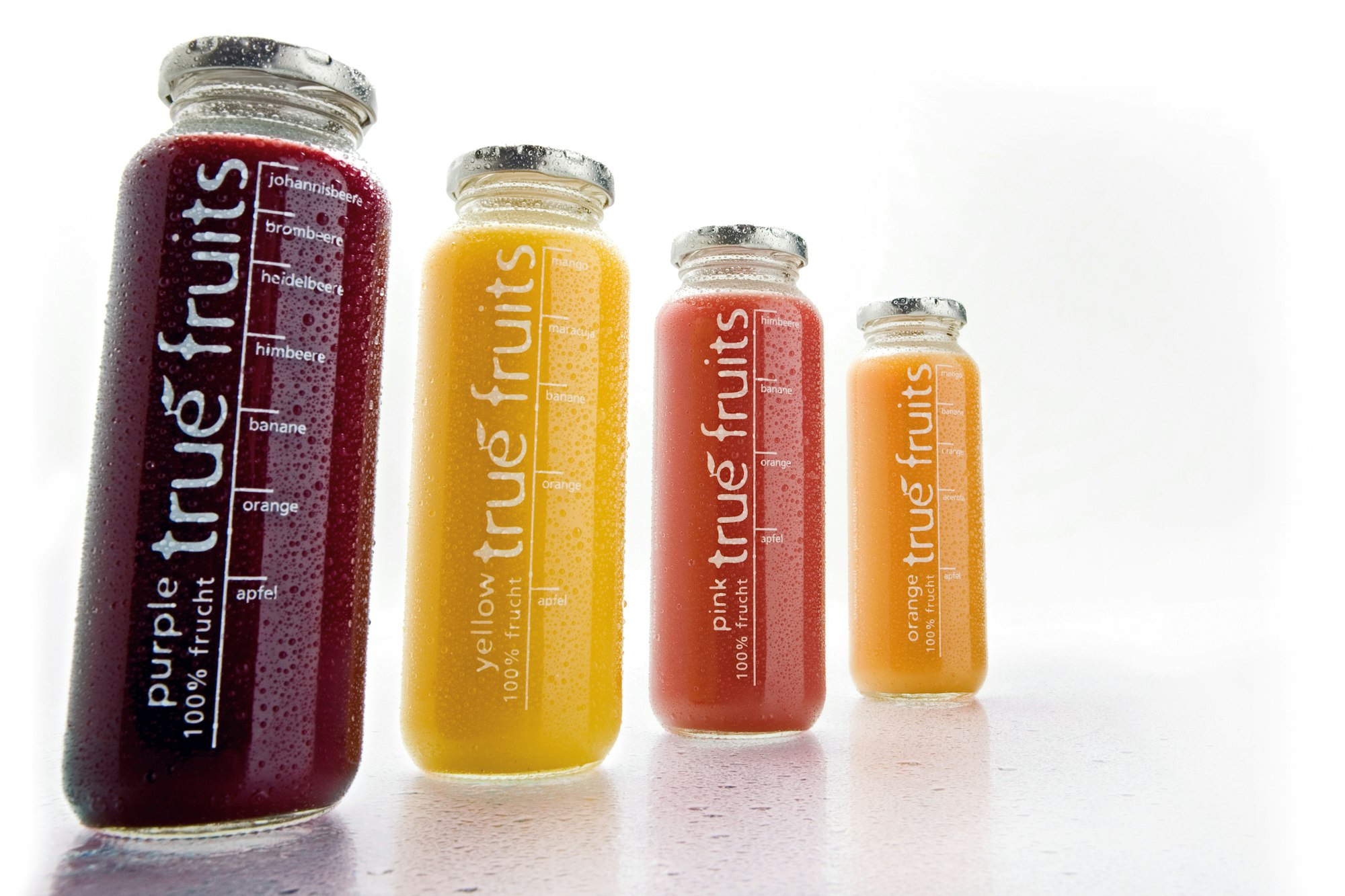 Smoothie-Flaschen von True Fruits. Flaschen mit AfD-Aufdruck sorgen aktuell für Diskussion im Netz.