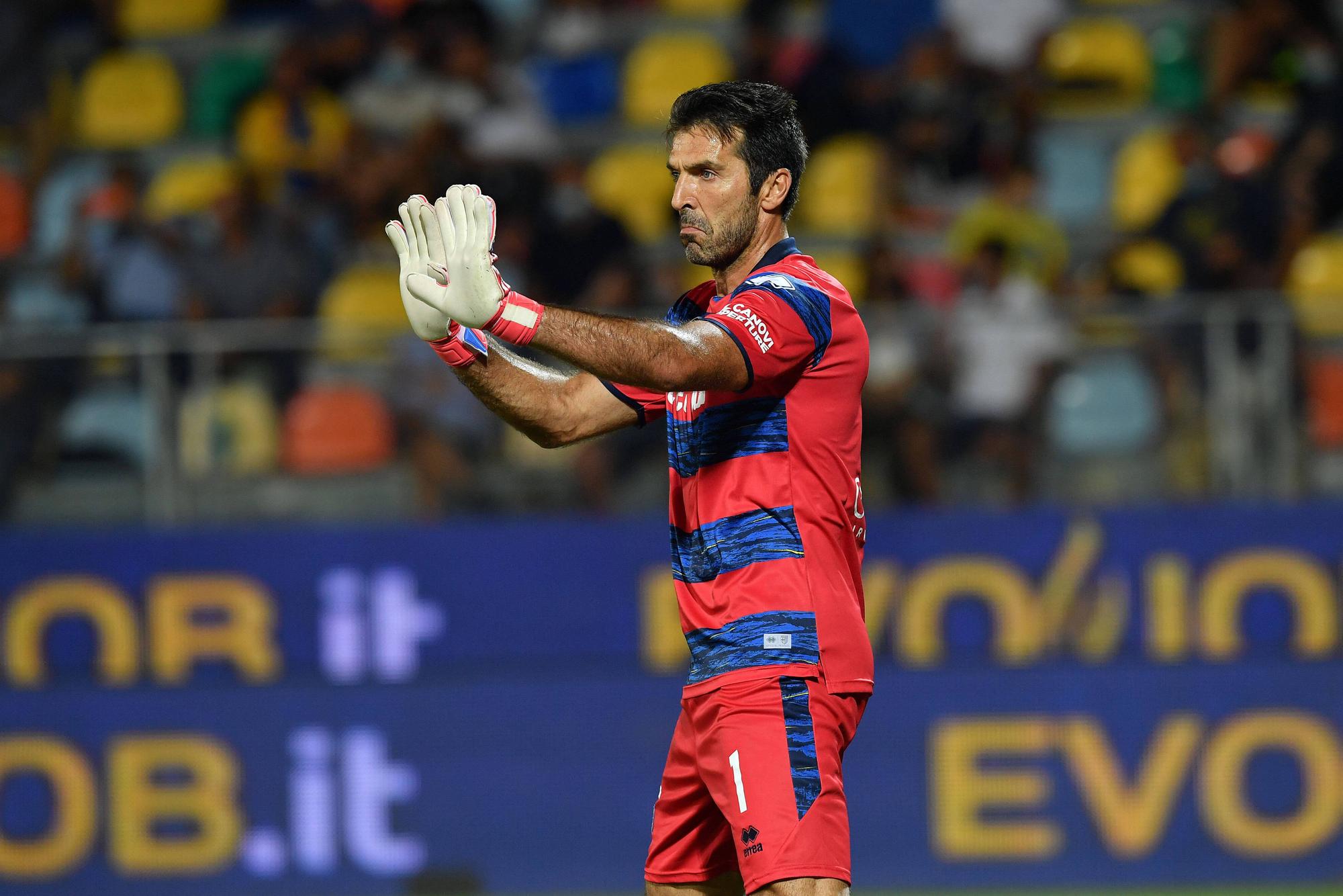 Gianluigi Buffon bei seinem Comeback für Parma Calcio.