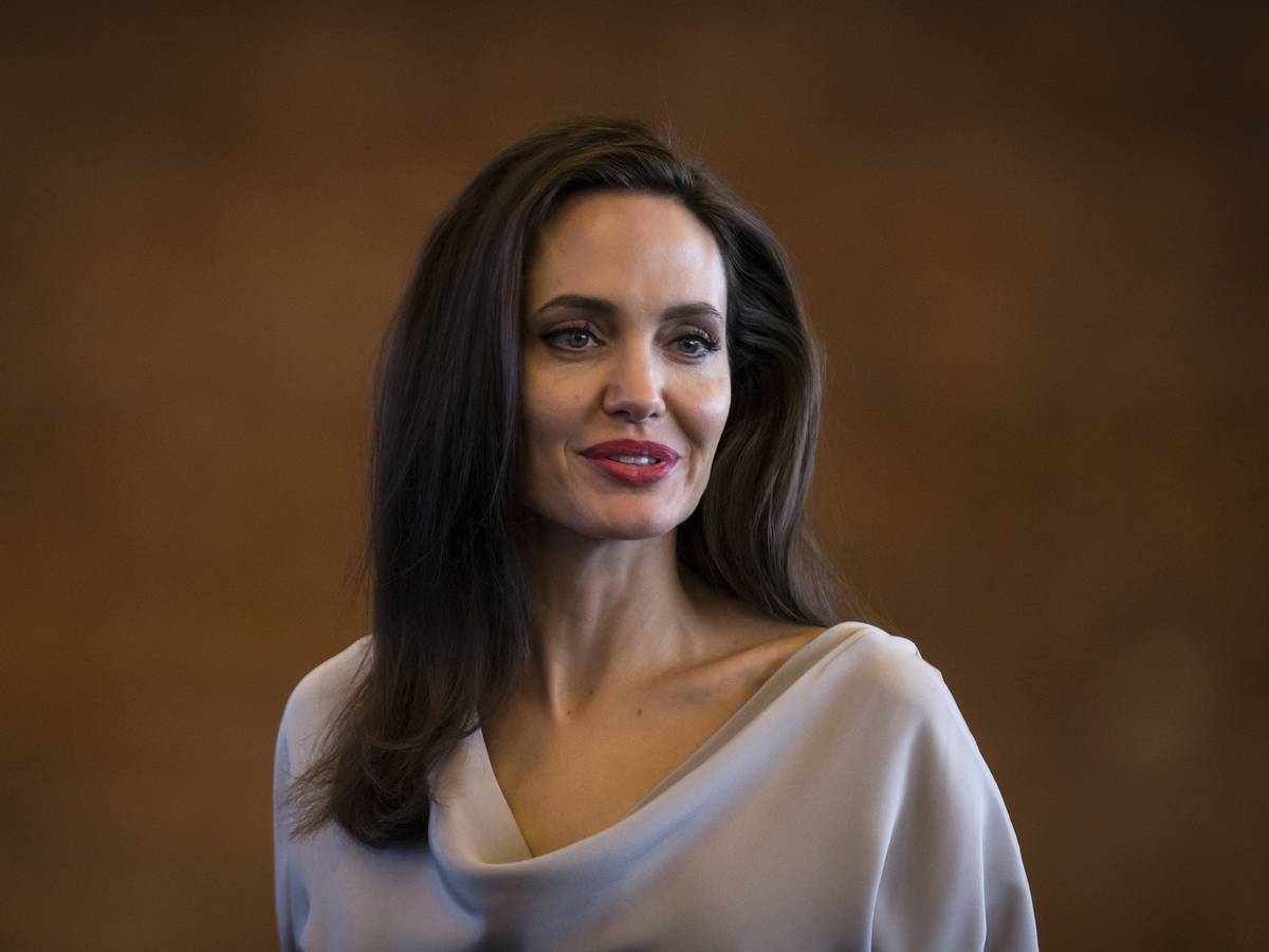 Angelina Jolie (hier 2019 in Berlin) hat sich mit einem traurigen Instagram-Post an die Öffentlichkeit gewandt.