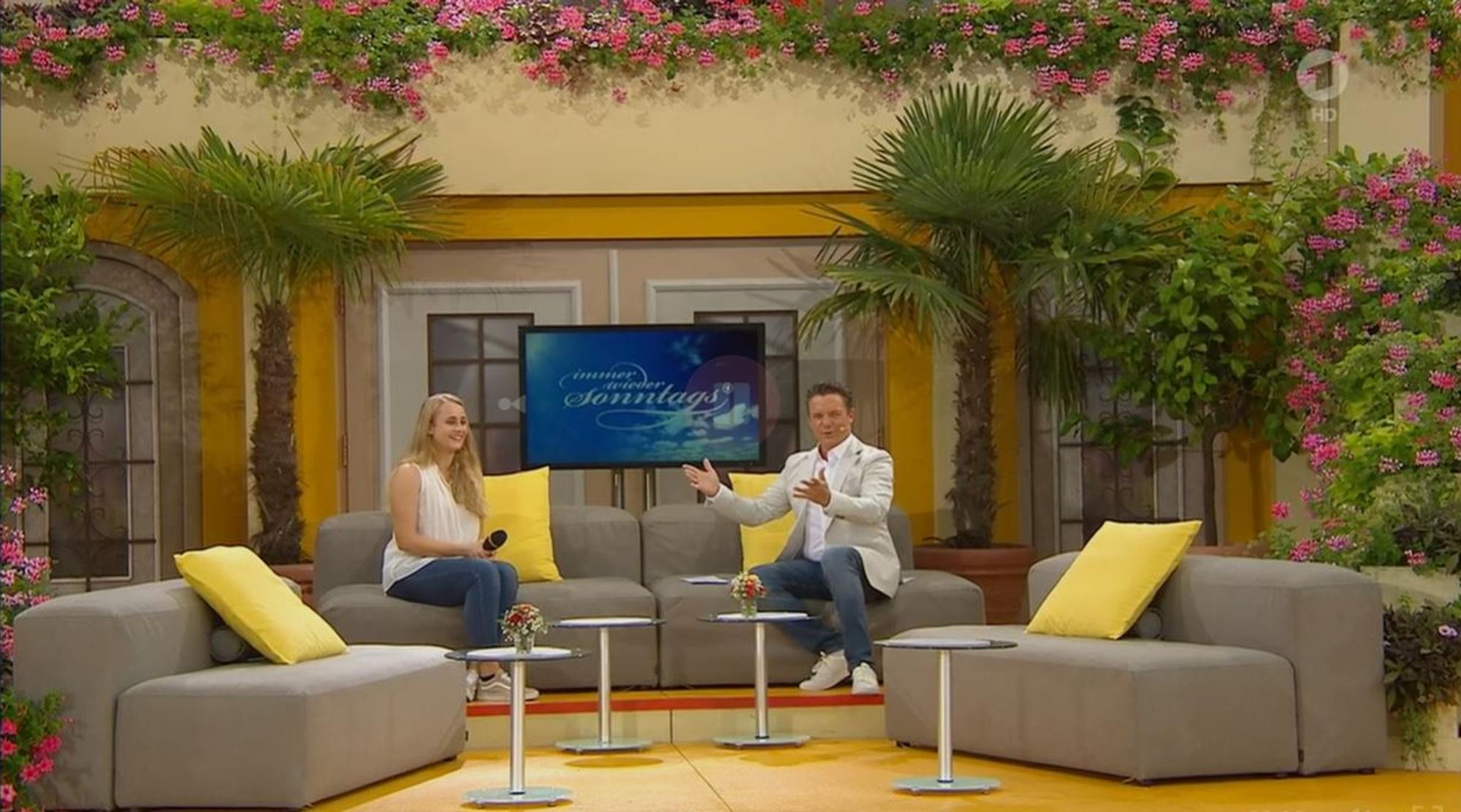 Immer wieder sonntags (22.8.2021): Stefan Mross und Gast Nadine Baas.