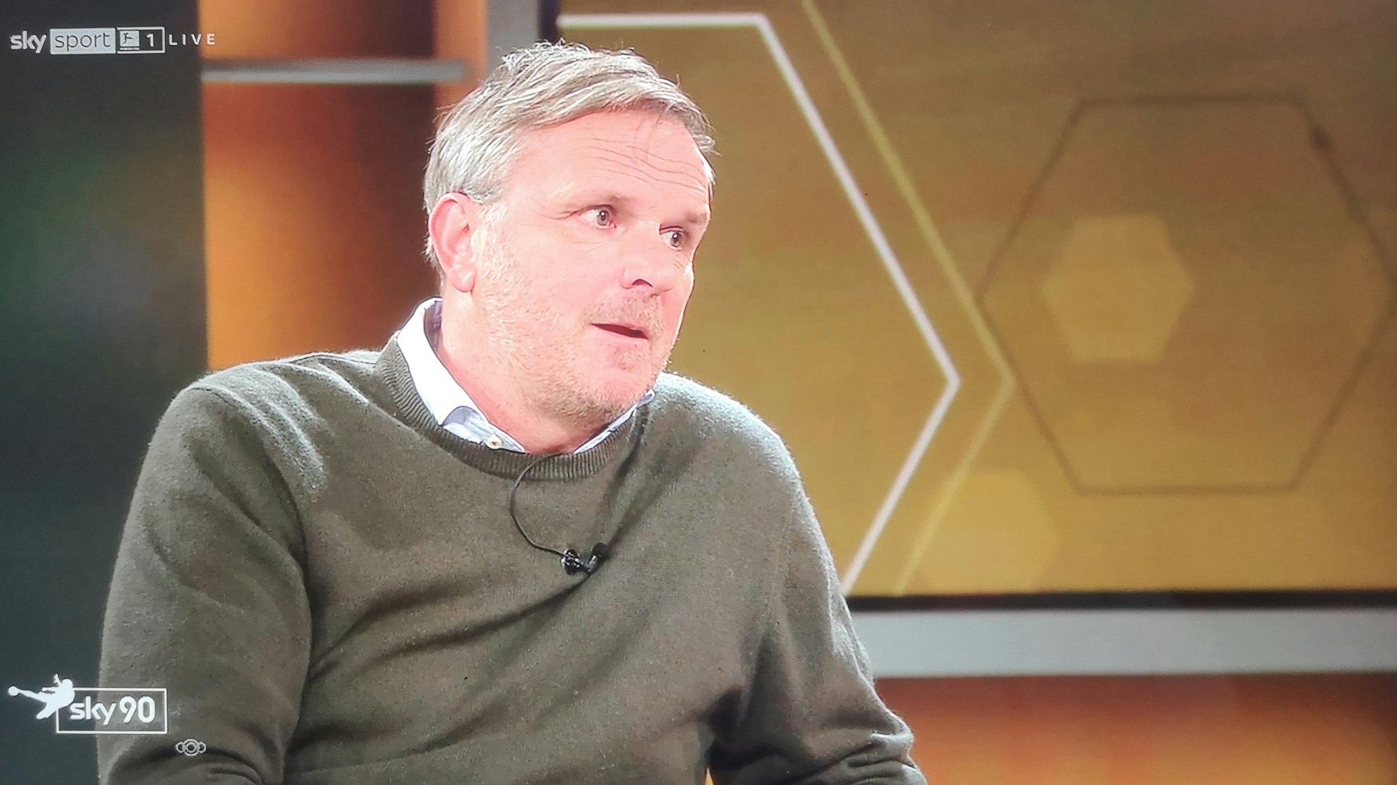 Dietmar Hamann spricht bei Sky90 über Borussia Dortmund.