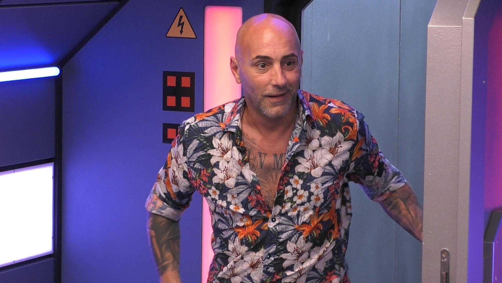Paco Steinbeck bei Promi Big Brother 2021: Er zieht vom Planeten auf die Raumstation.