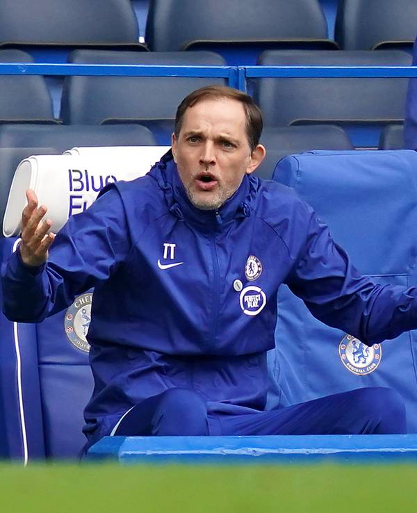Thomas Tuchel, Trainer vom FC Chelsea, gestikuliert von seinem Platz aus.
