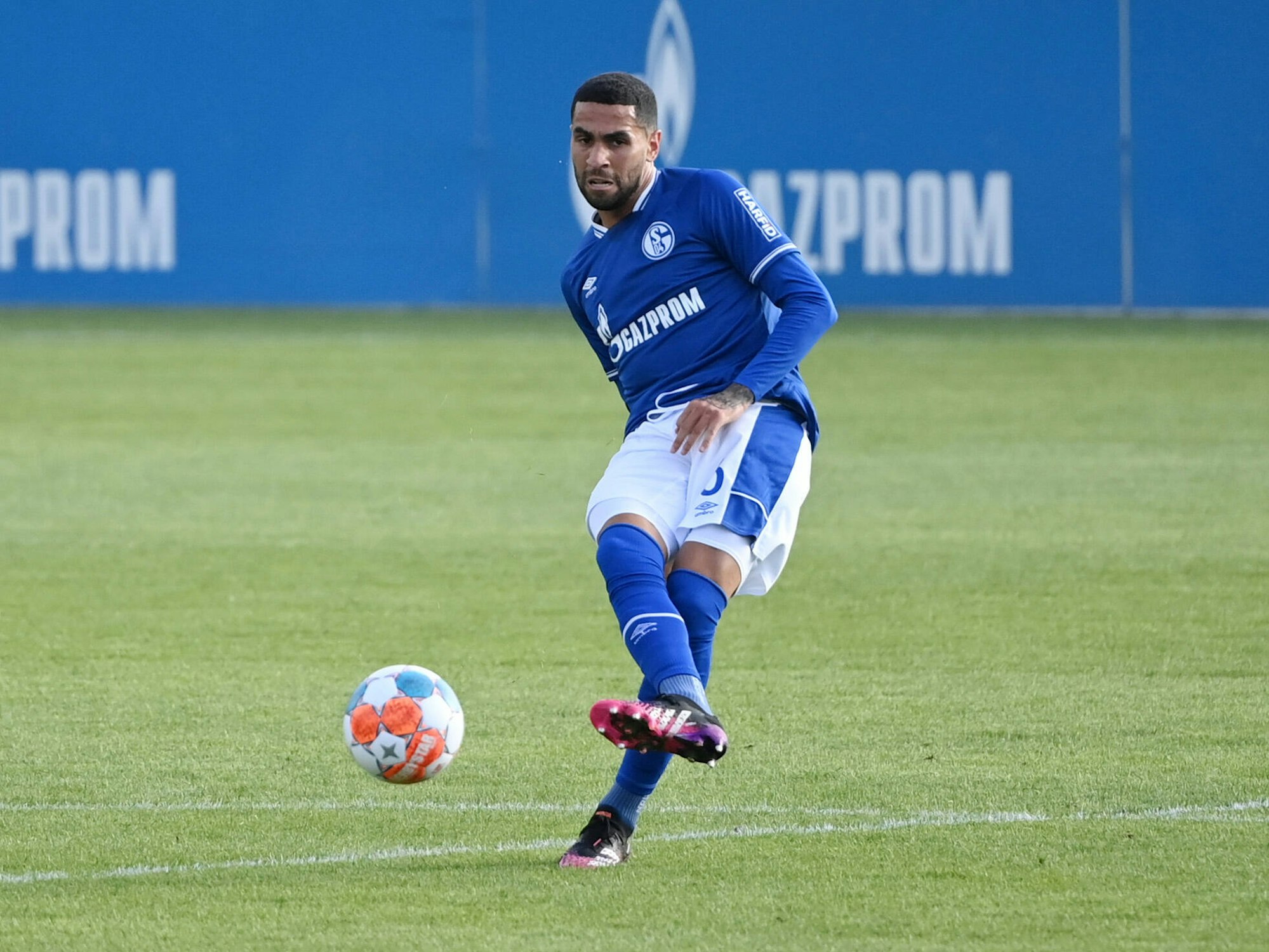 Omar Mascarell verlässt den FC Schalke 04 in Richtung seiner spanischen Heimat.