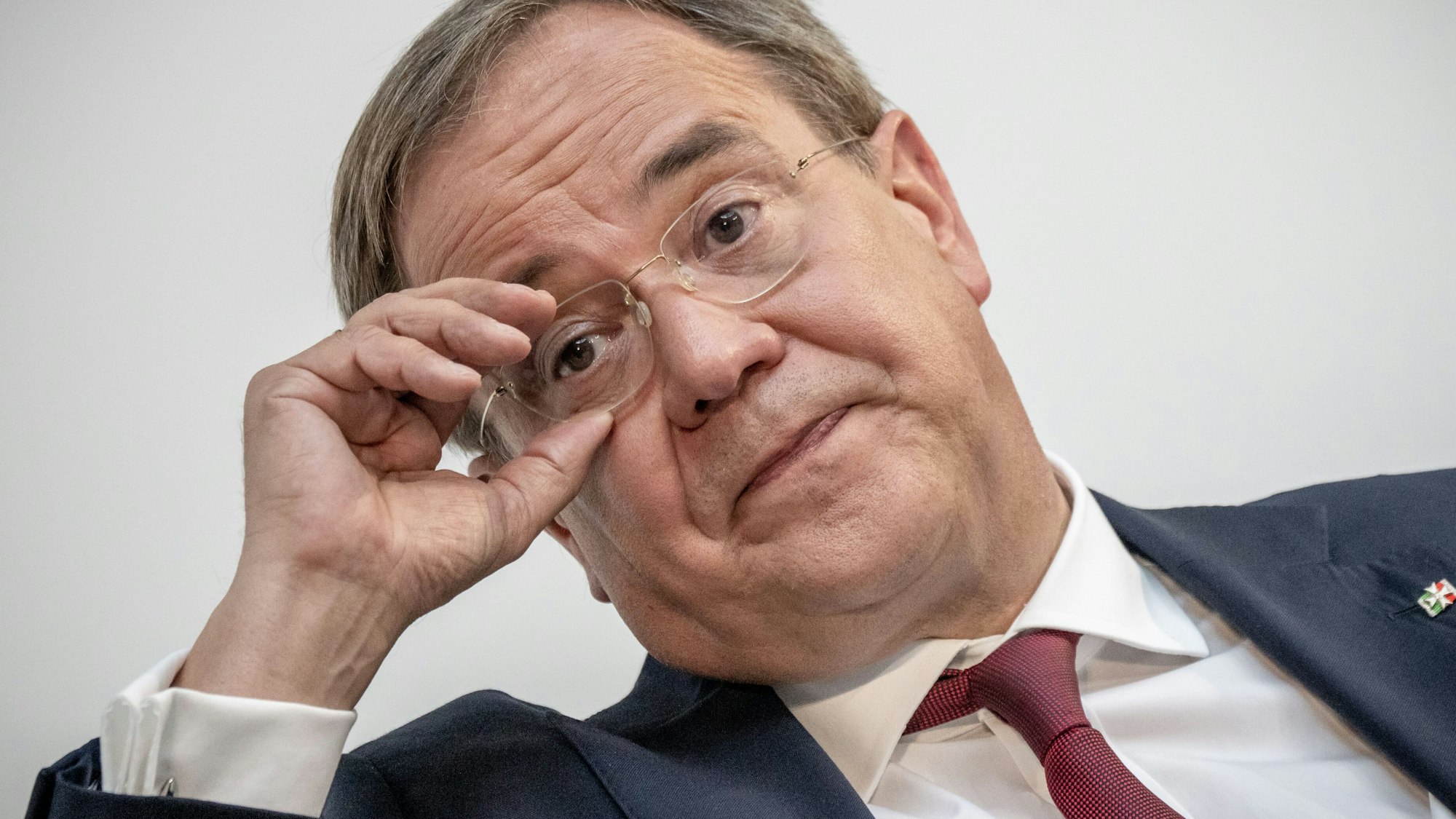 Kanzlerkandidat Armin Laschet am 24. August 2021 bei einer Podiumsdiskussion in Berlin. Der CDU-Politiker steht weiter unter Druck.