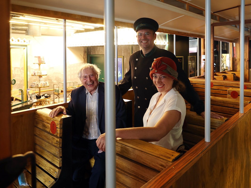 Köln:
Neuer Timeridefilm mit Ludwig Sebus, Björn Heuser und Anne K. Mueller