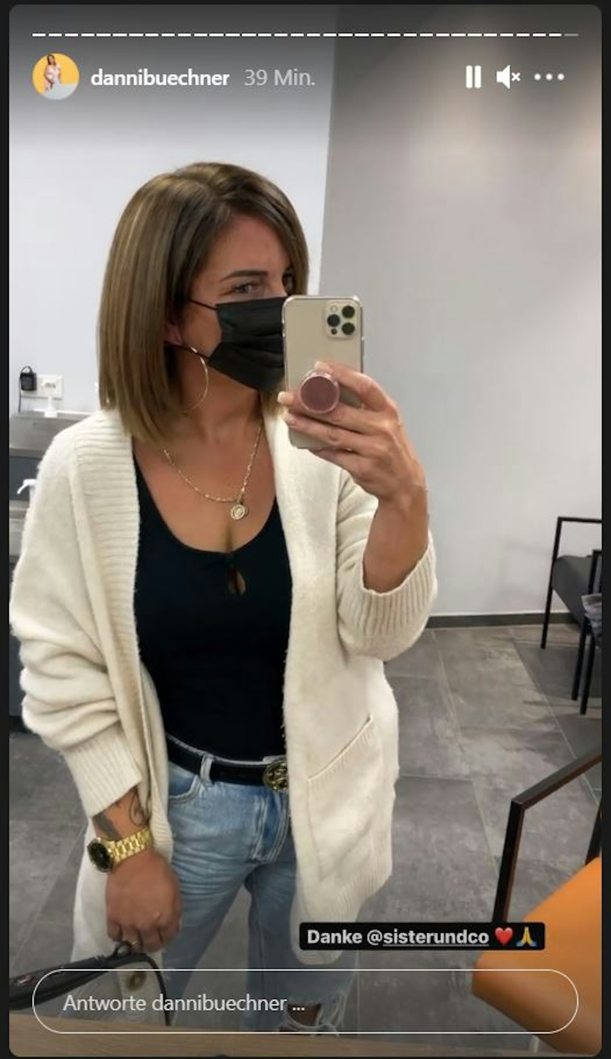 Danni Büchner ging nach ihrem Aus bei Promi Big Brother 2021 gleich zum Friseur. Screenshot au Instagram-Story vom 26.8.2021 zur Berichtertstattung erstellt.