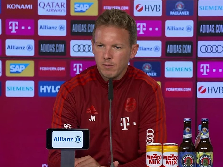 Bayern Münchens Trainer Julian Nagelsmann bei der Pressekonferenz.