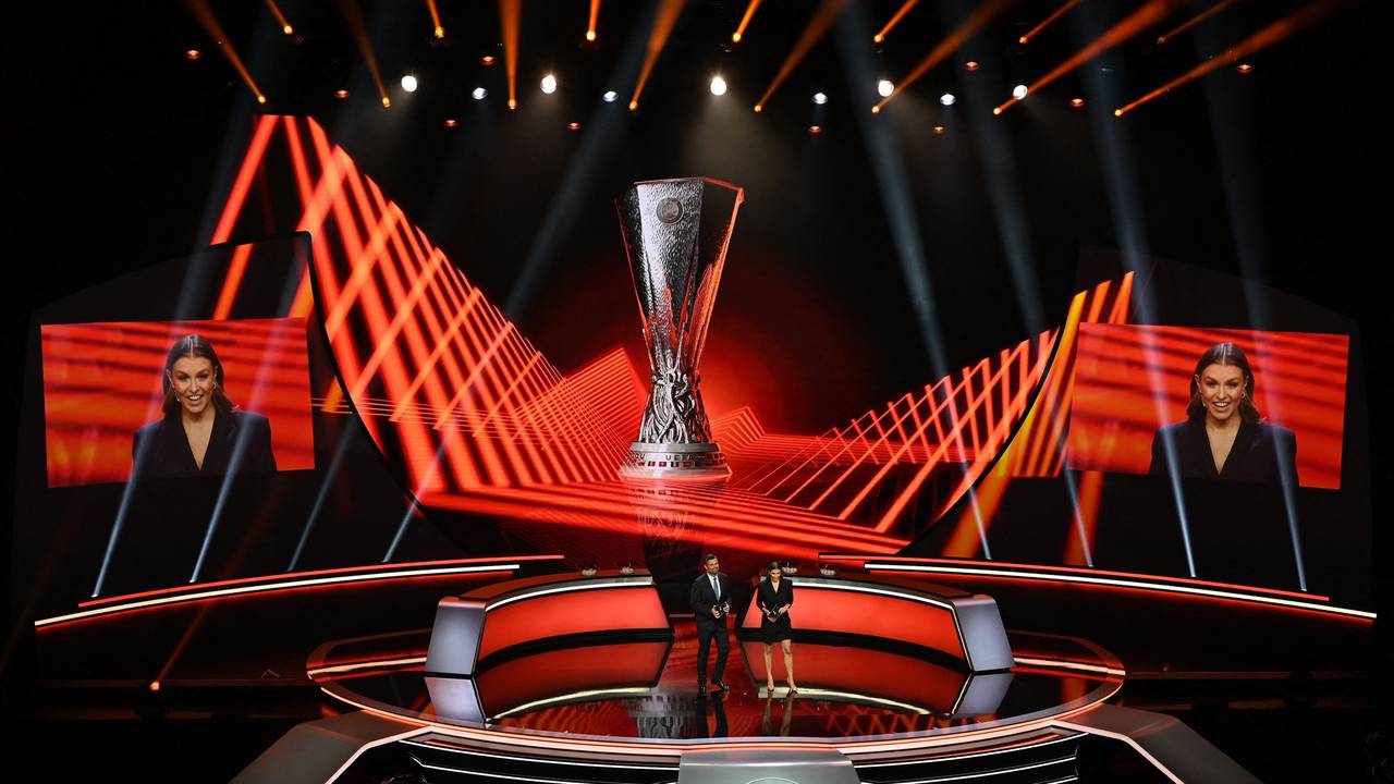 Laura Wontorra und Pedro Pinto moderieren die Auslosung zur Gruppenphase der Europa League.