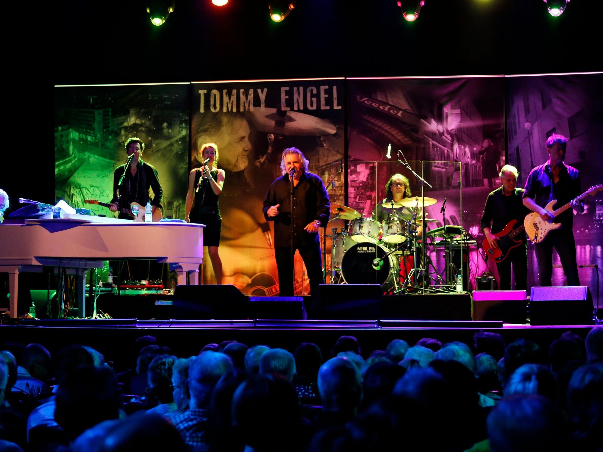 Tommy Engel bei einem Konzert in der Volksbühne am Rudolfplatz.