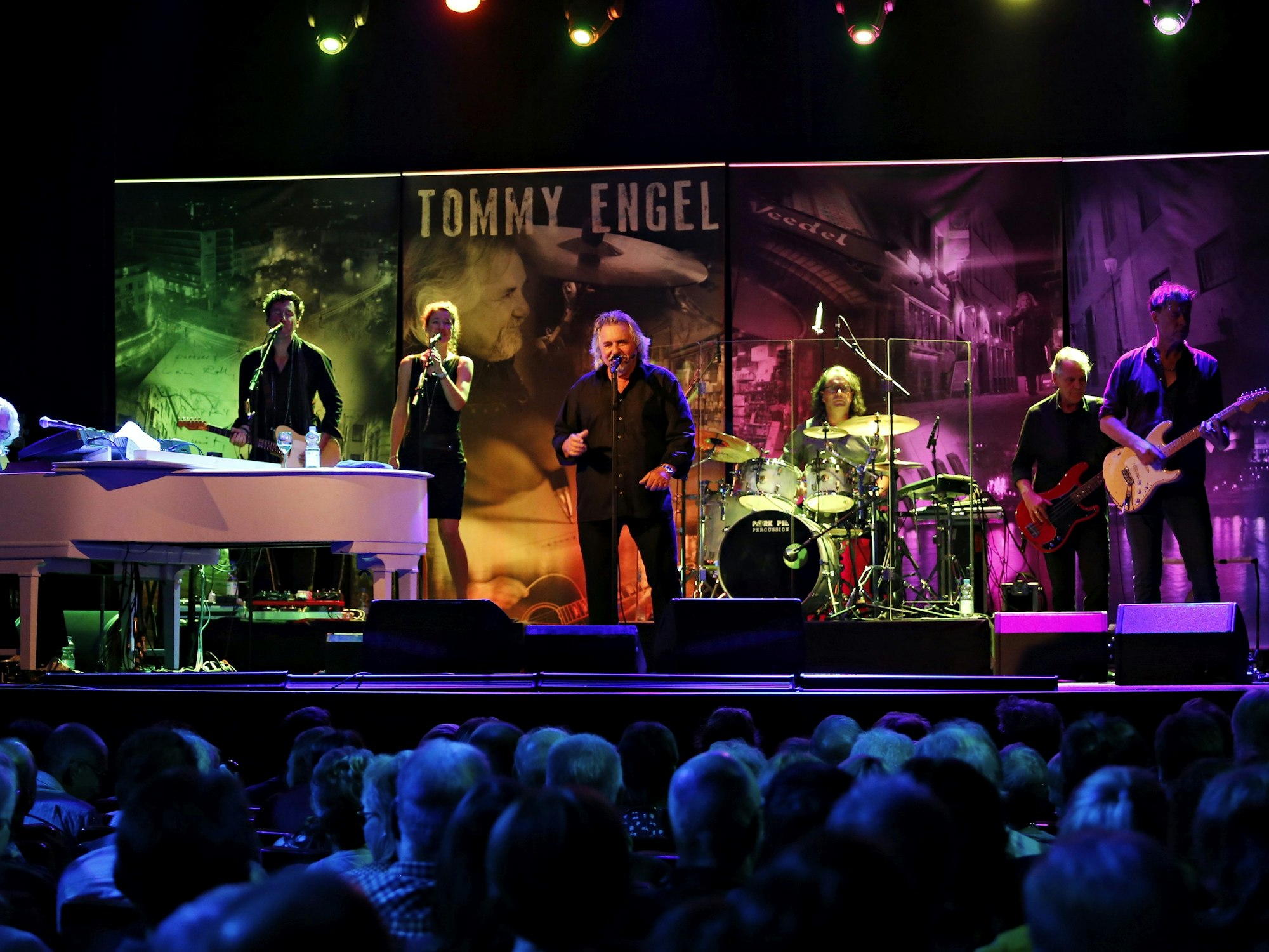 Tommy Engel bei einem Konzert in der Volksbühne am Rudolfplatz.