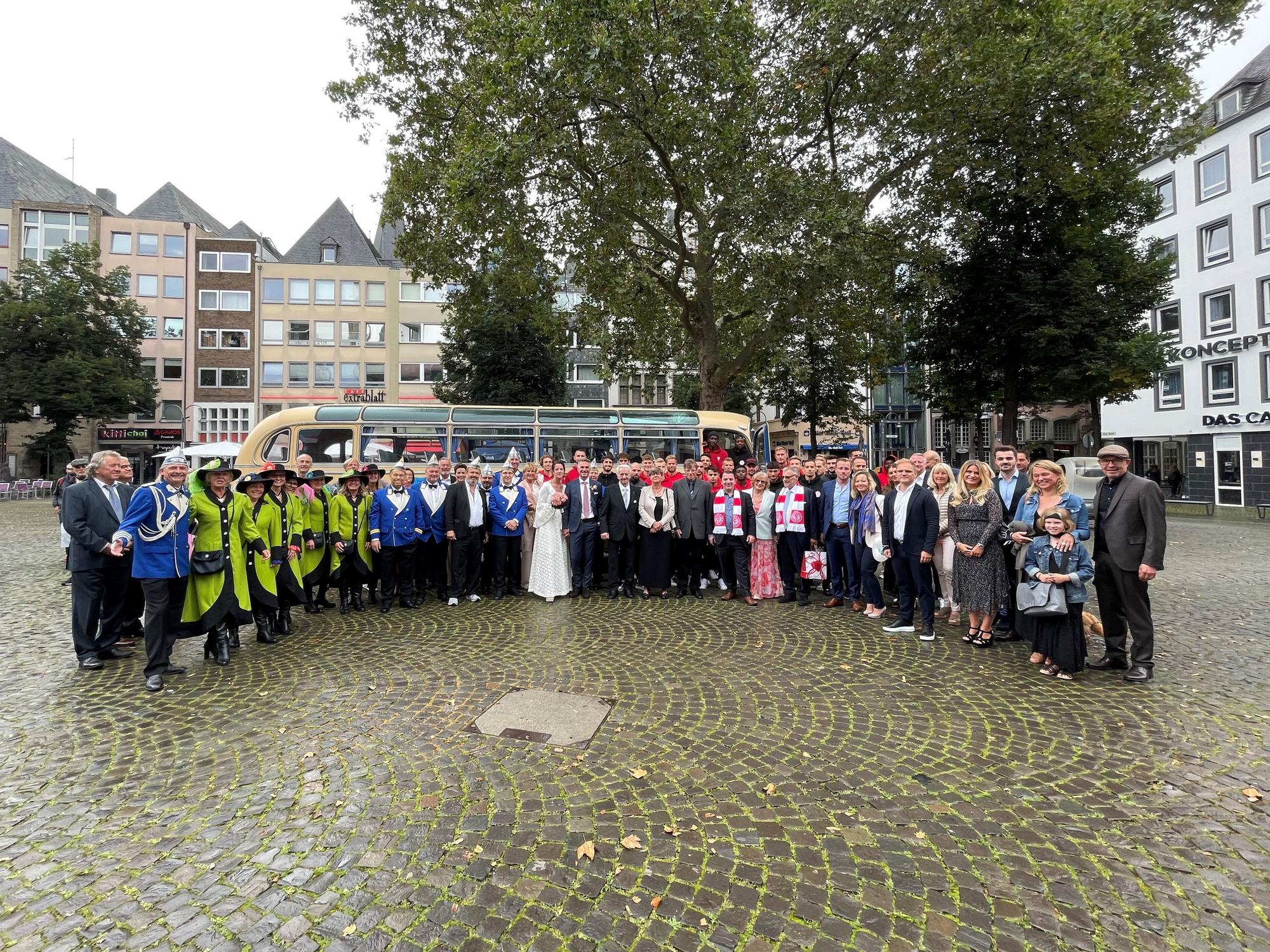 Hochzeitsgesellschaft Hanns-Jörg-Westendorf in Köln am 27. August 2021