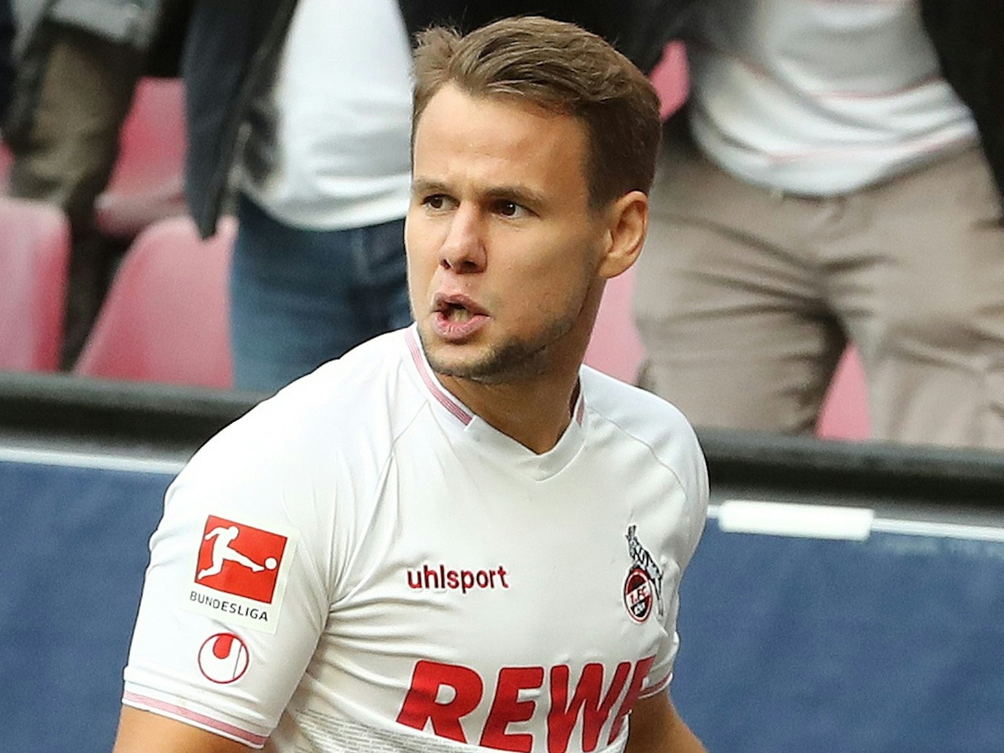 Jubel nach dem Tor zum 1:0 durch Louis Schaub (1. FC Köln).