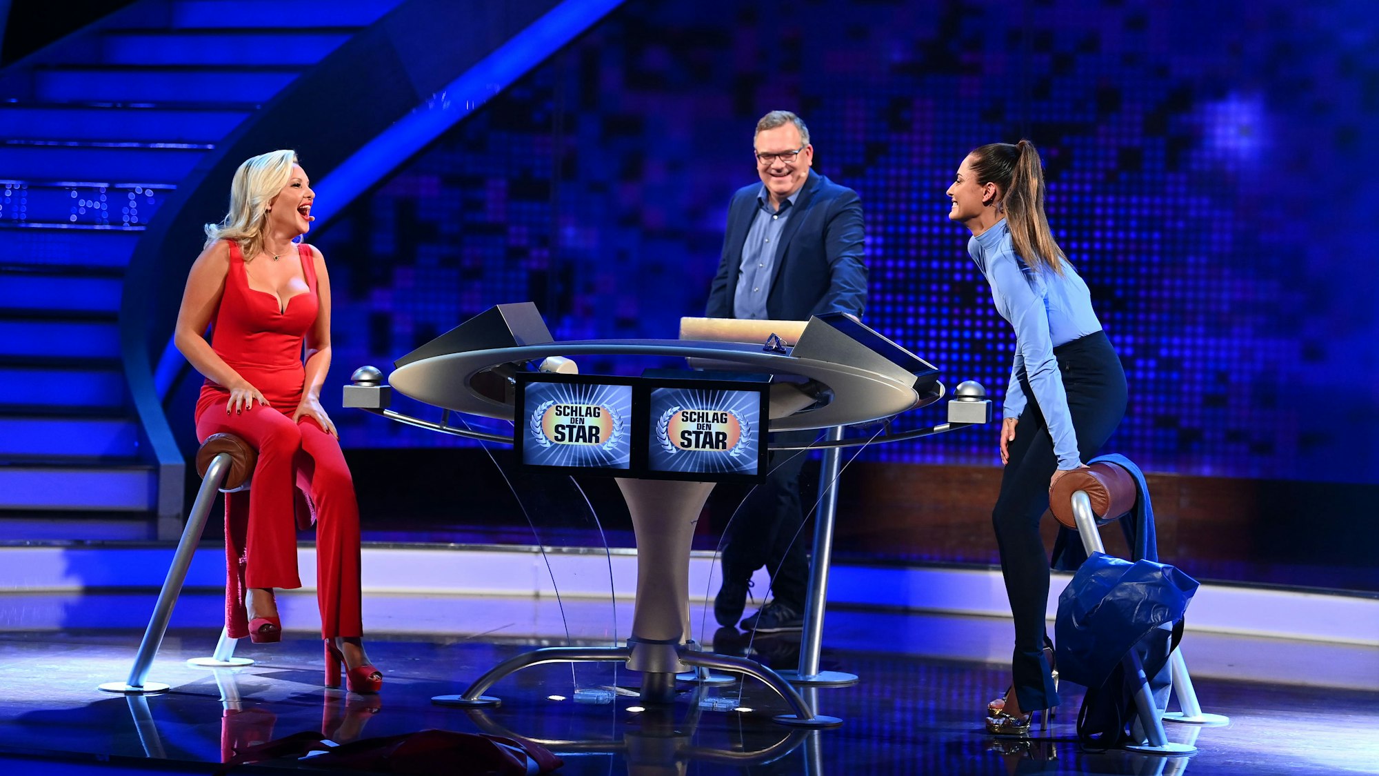 Evelyn Burdecki (links) und Sophia Thomalla traten am Samstagabend (28. August) bei „Schlag den Star“ auf ProSieben gegeneinander an. Am Ende holte sich Thomalla den Sieg.