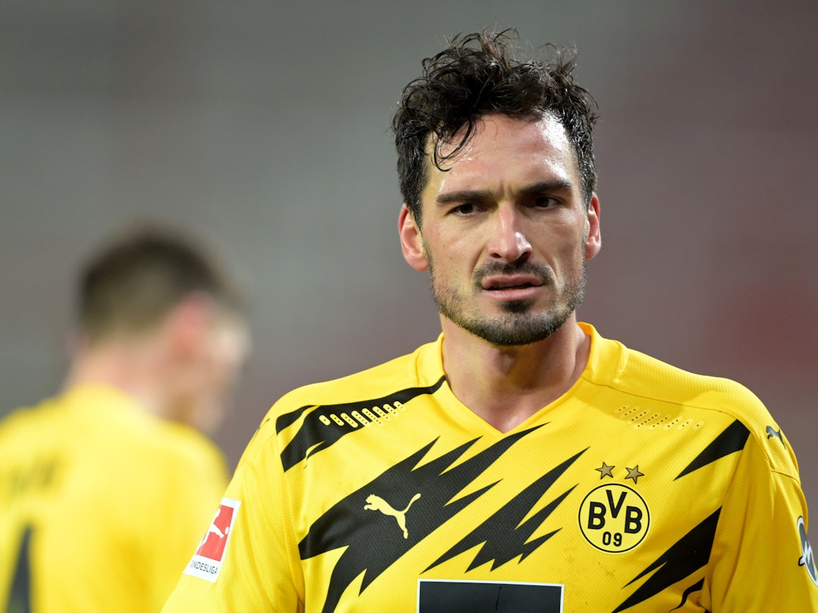 Fußball: Bundesliga, 1. FC Union Berlin - Borussia Dortmund, 13. Spieltag im Stadion Alte Försterei. Mats Hummels von Dortmund.