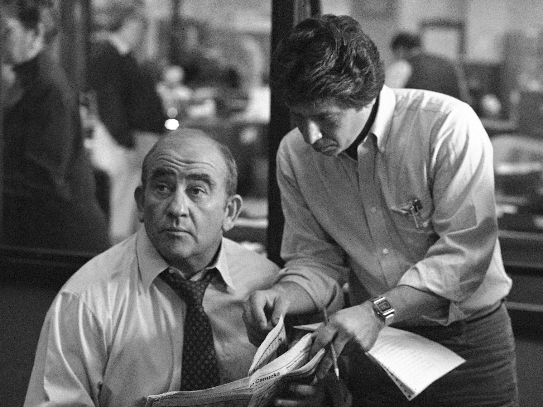 Ed Asner in einer Filmszene als Jounalist „Lou Grant“ im Jahr 1980.