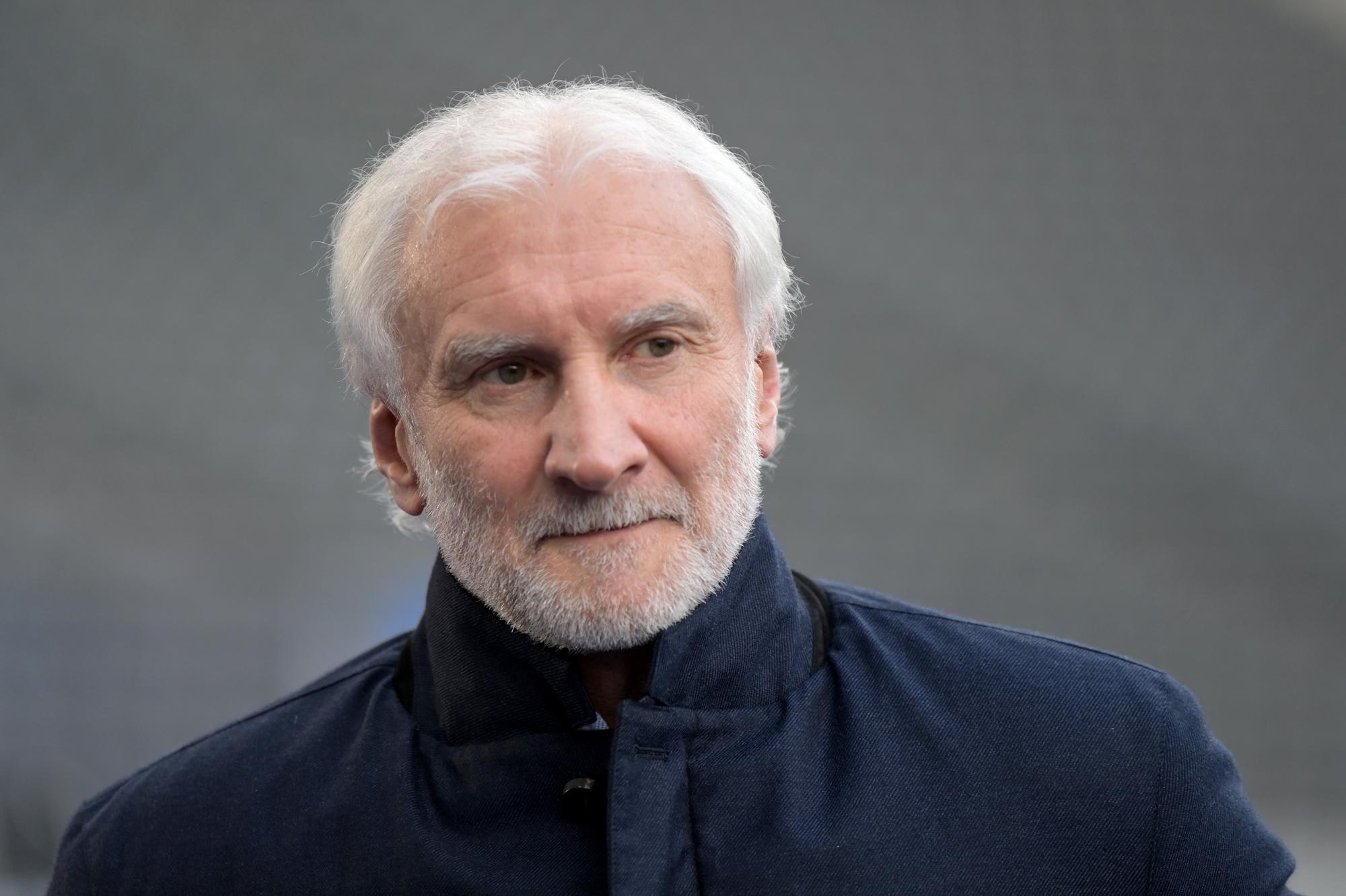 Bayer Leverkusens Geschäftsführer Sport Rudi Völler vor dem Spiel gegen Hertha BSC.