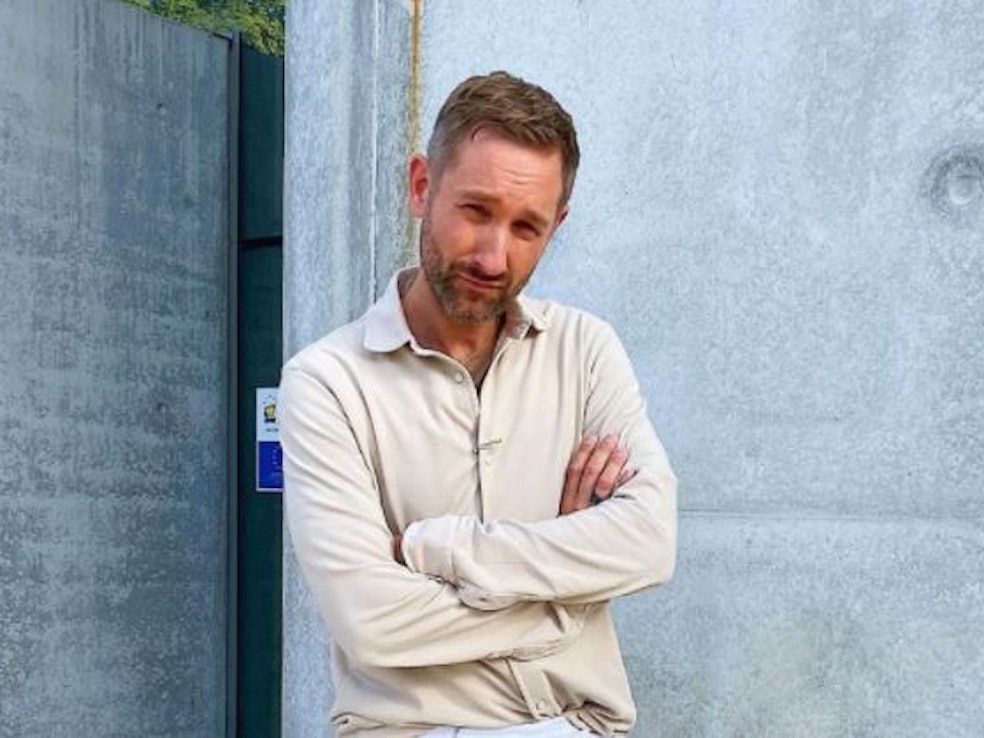 Daniel Boschmann präsentierte sich modisch gewagt, aber souverän.